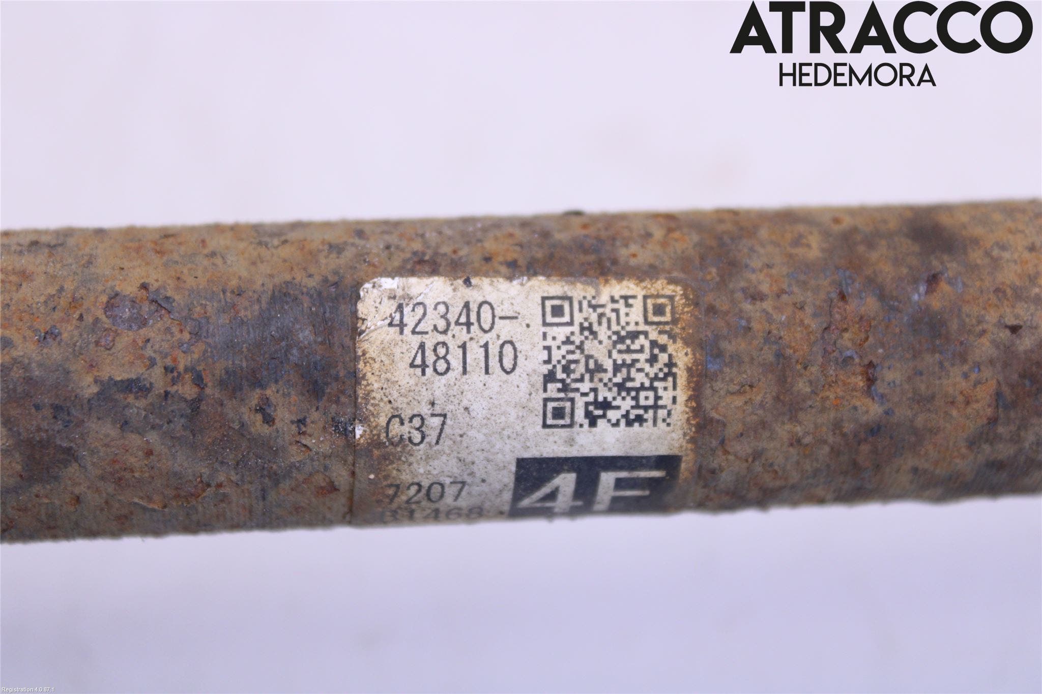 Toyota RAV4 13-18 Drivaxel Bak Höger