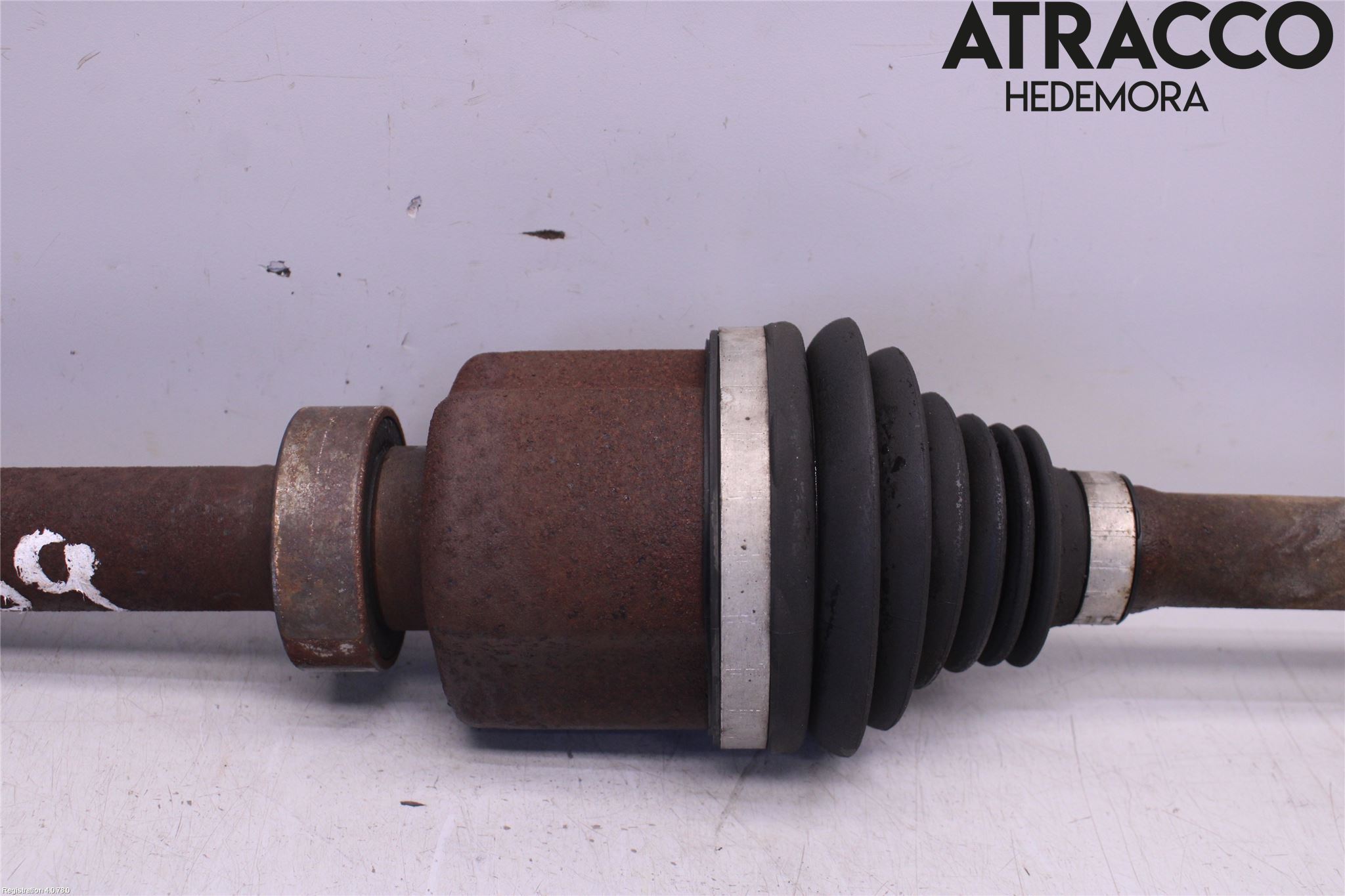 Opel VIVARO 15-19 Drivaxel Fram Höger
