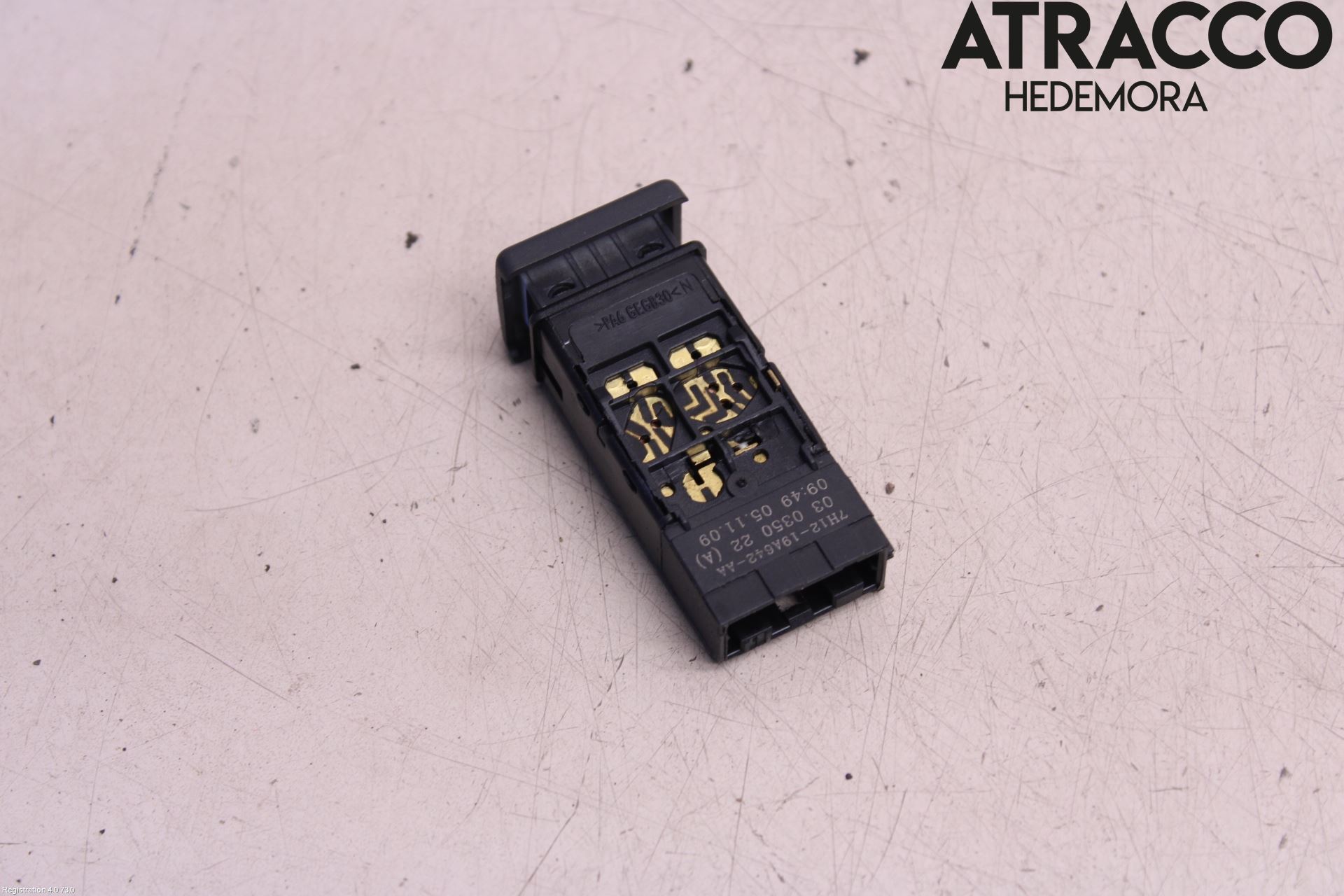 Landrover DEFENDER (L316) 07-16 Strömställare Ac