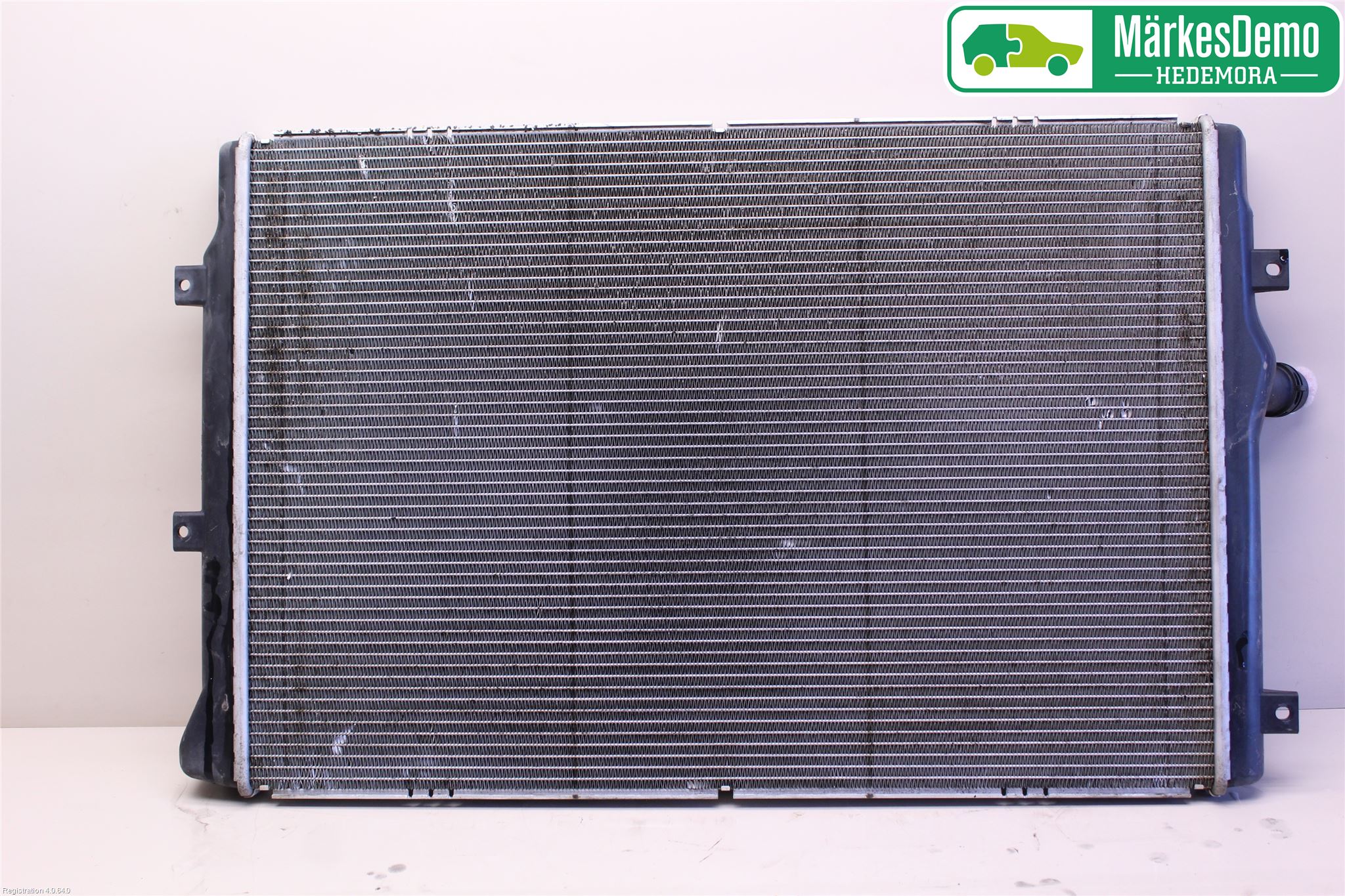 Volkswagen VW PASSAT 11-14 Kylare Aut