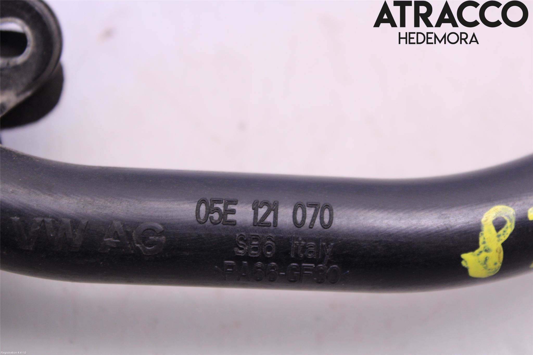 Audi Q2/SQ2 17- Kylarslang Fördelningsrör