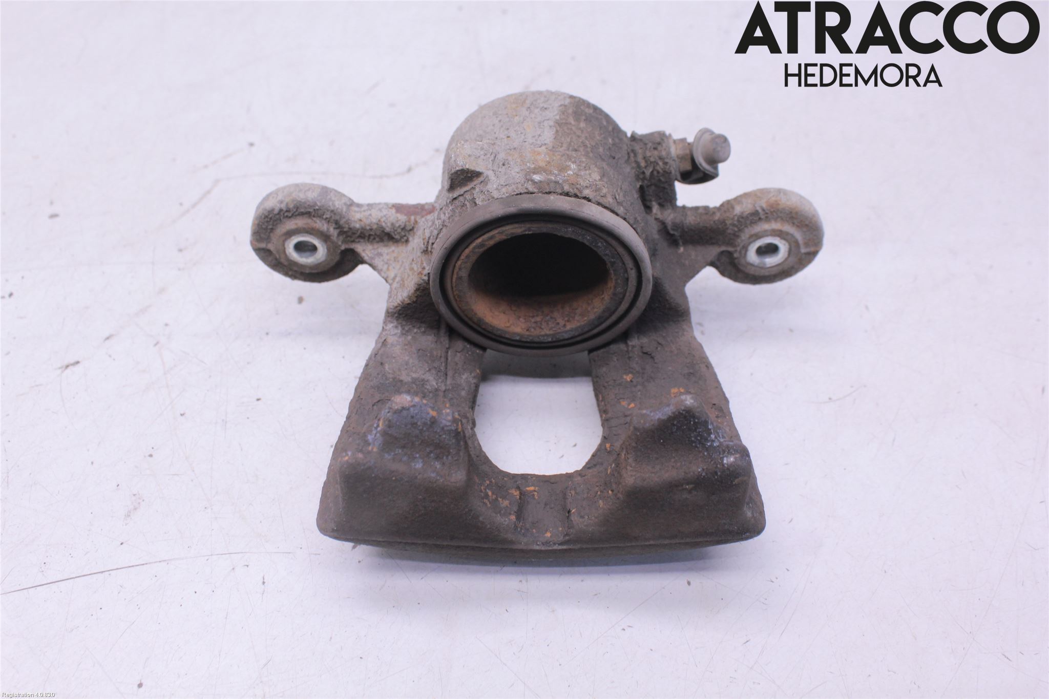 BMW 1 E87/81 5D/3D 03-11 Bromsok Fram Vänster