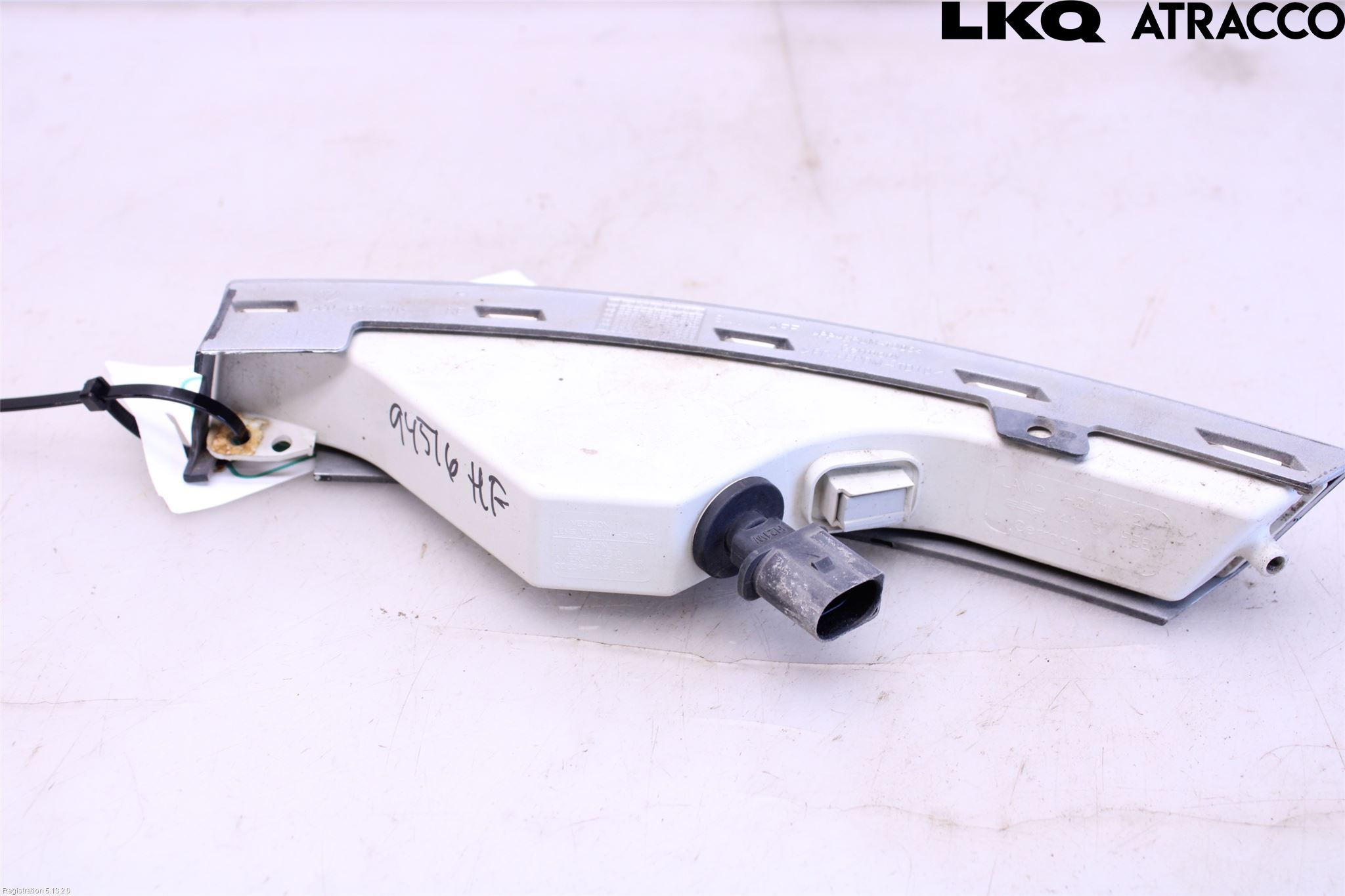 Volkswagen VW PASSAT 05-11 Blinkers Fram Höger