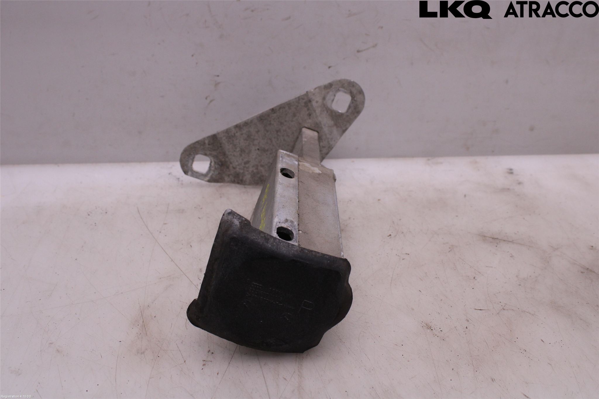 Audi A4/S4 94-99 Stötfångarbärjärn Bak