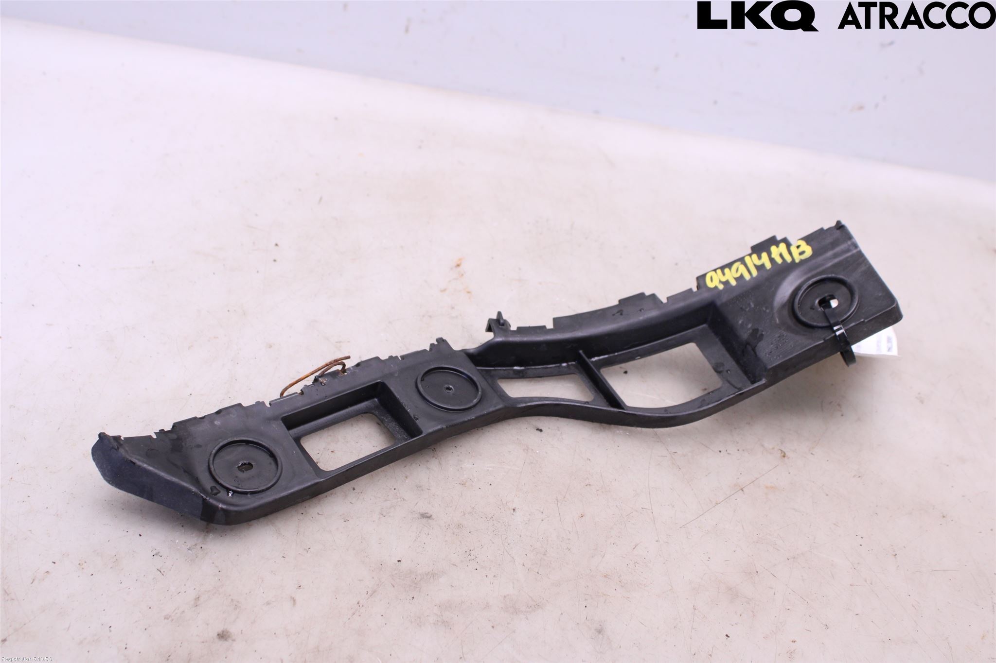 Volkswagen VW POLO 10-17 Stötfångarfäste Bak Hö