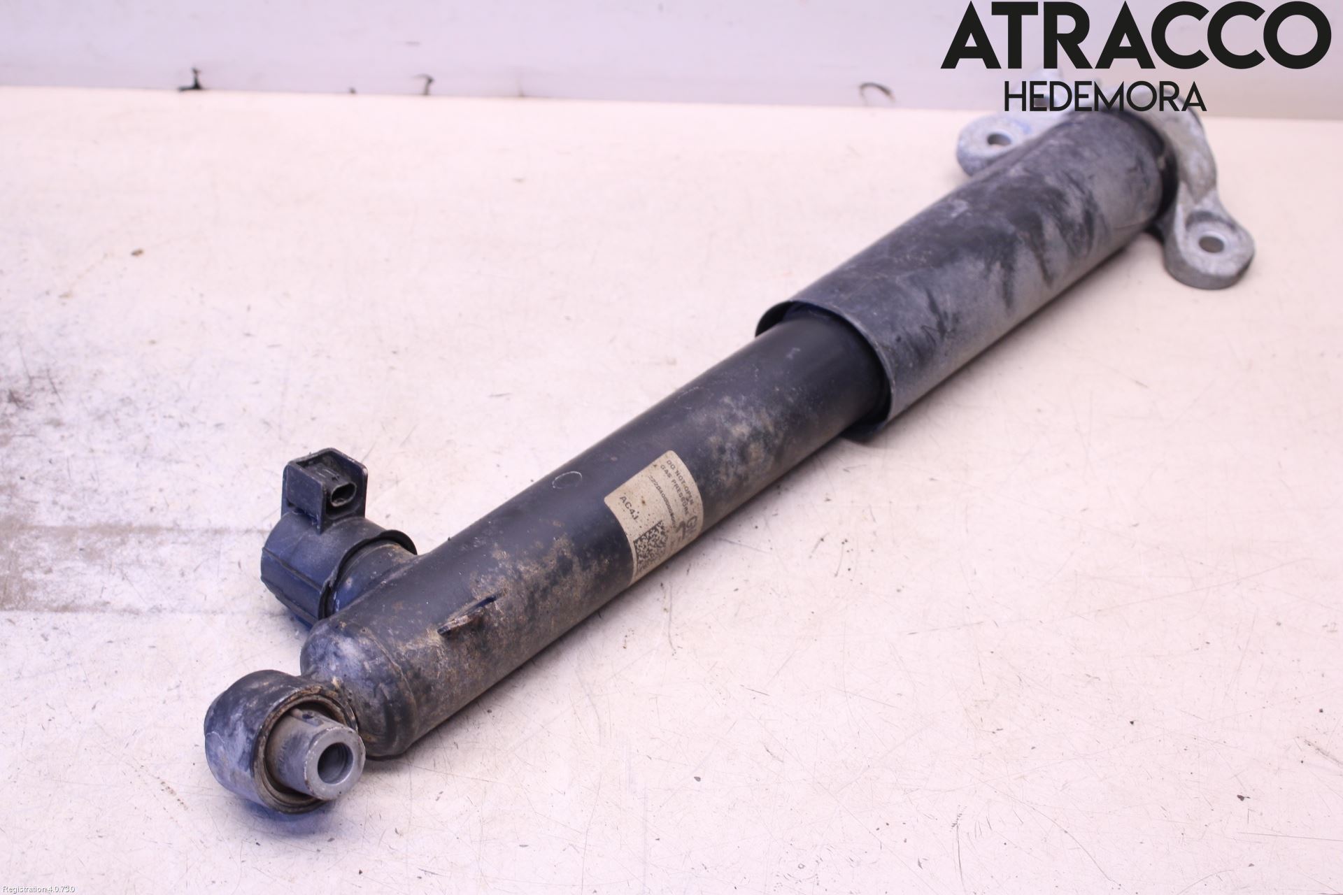 Opel INSIGNIA 17- Stötdämpare Bak