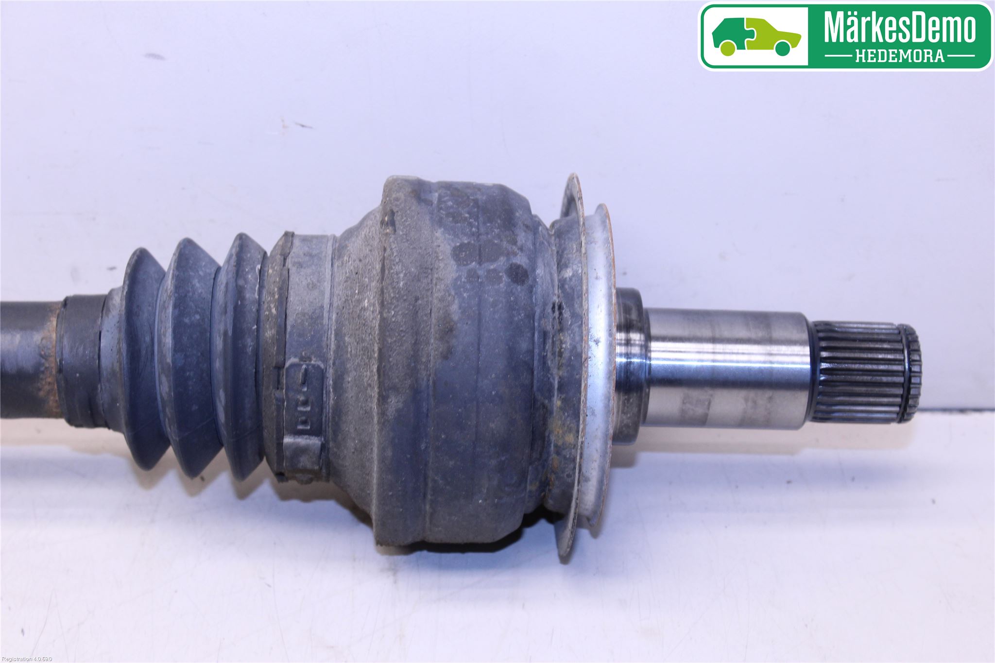 Mercedes-Benz MB E-KLASS (W212) 09-16 Drivaxel Bak Höger