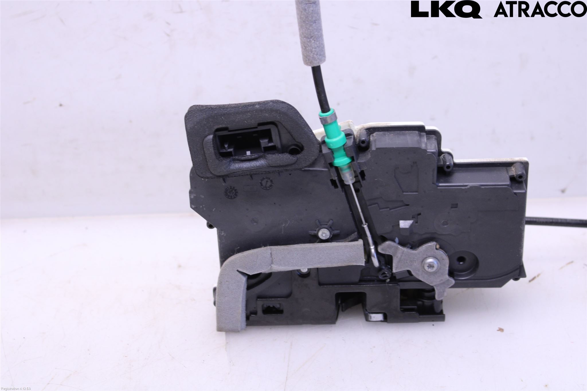 Audi A6 F2/C8 19- Låskista-Dörrlås