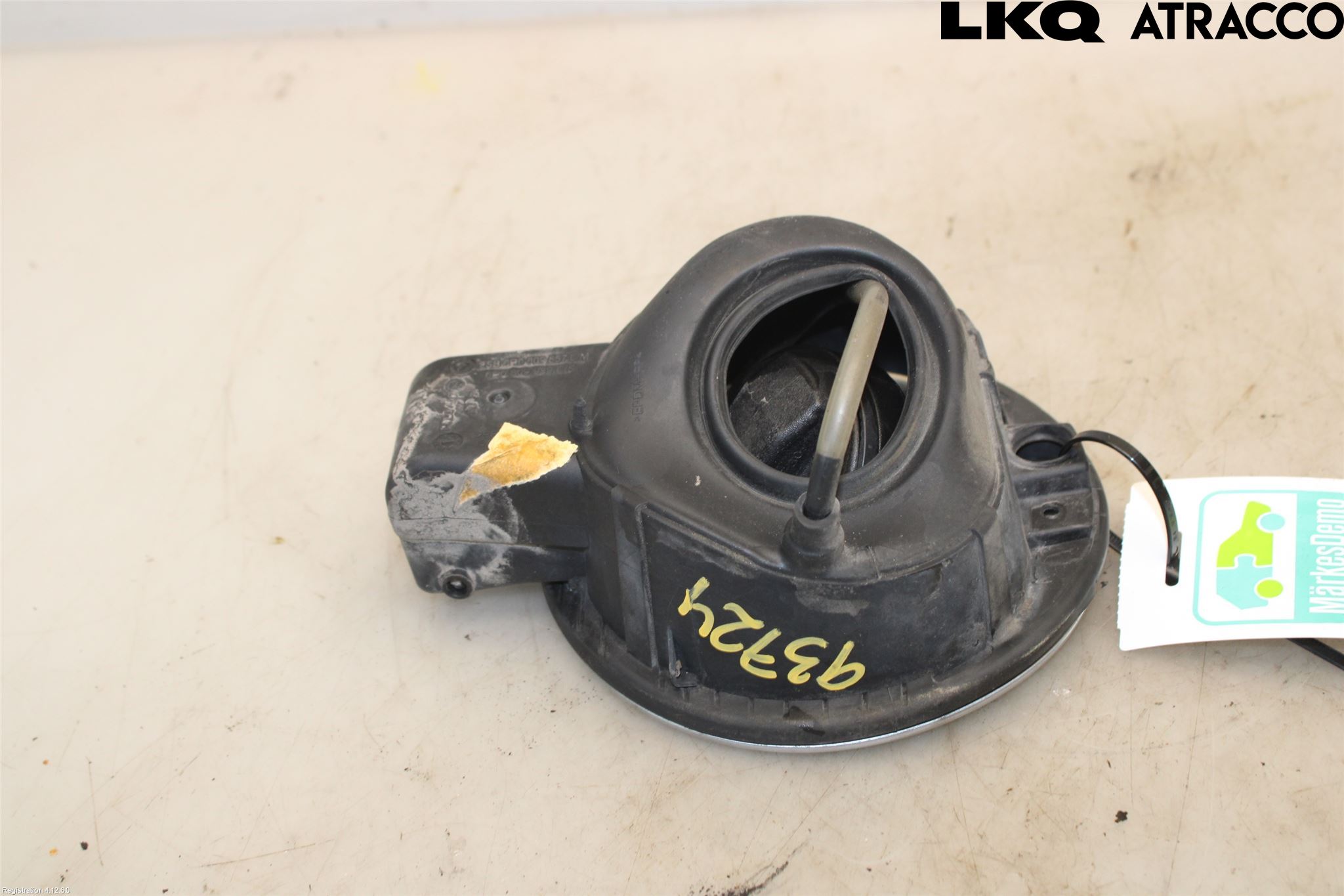 Volkswagen VW POLO 10-17 Tanklucka
