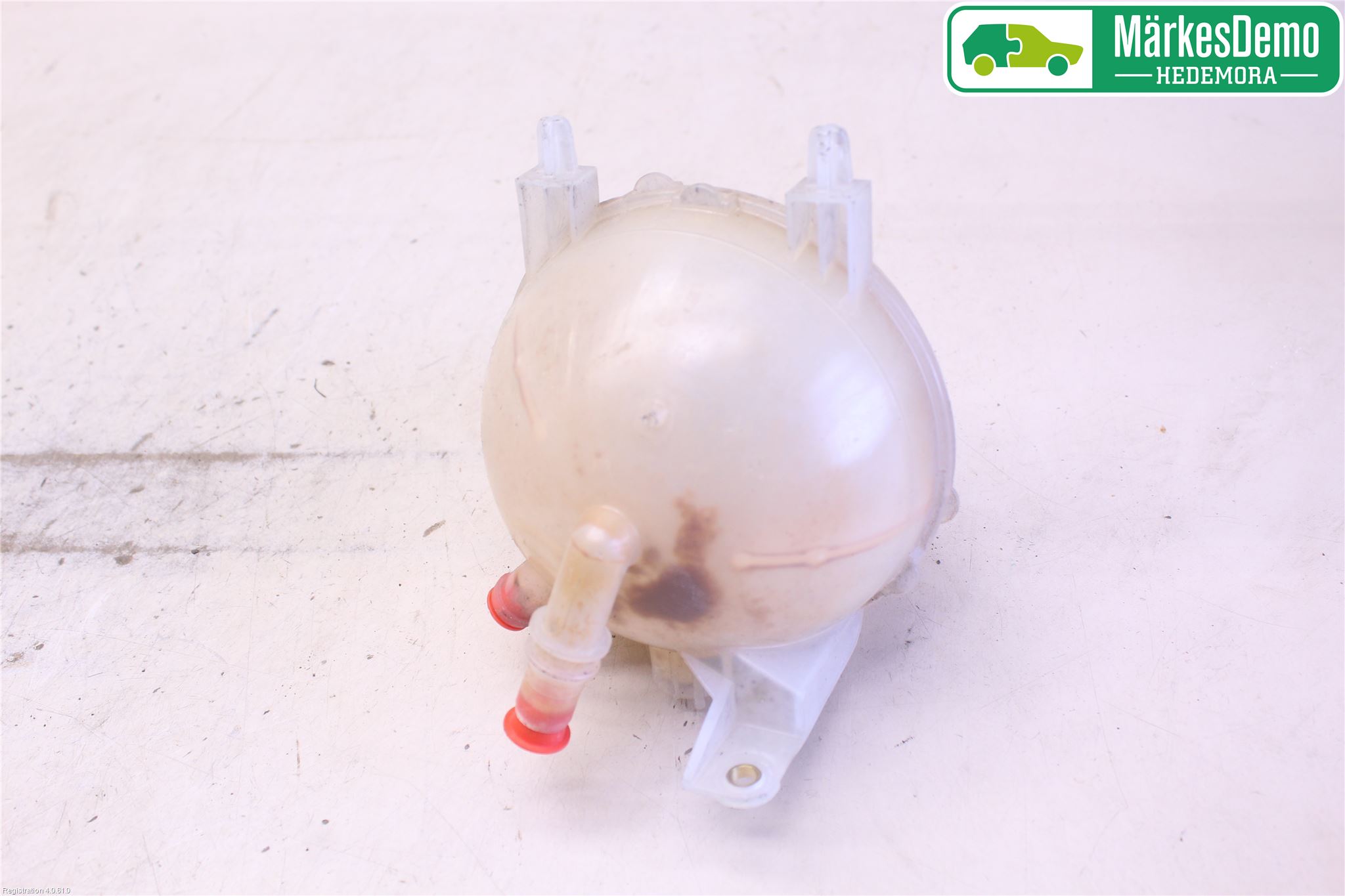 Peugeot 3008 09-16 Expansionstank