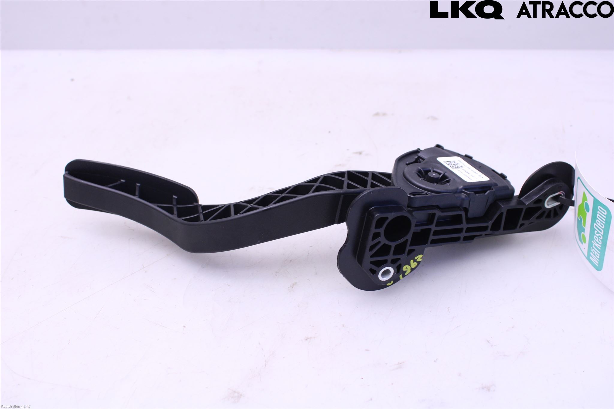 Tesla MODEL X 16- Gaspedal