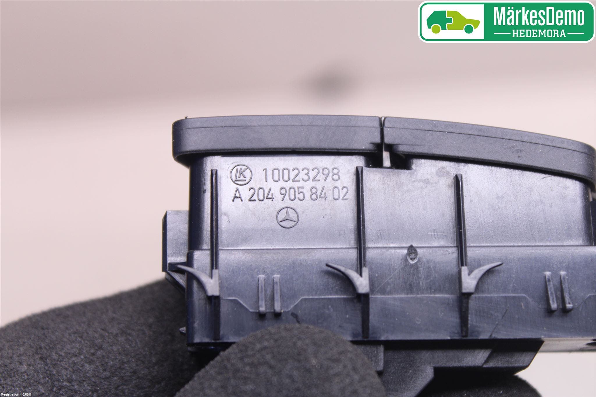 Mercedes-Benz MB GL/GLS-KLASS (X166) 12-19 Strömställare Centrallås