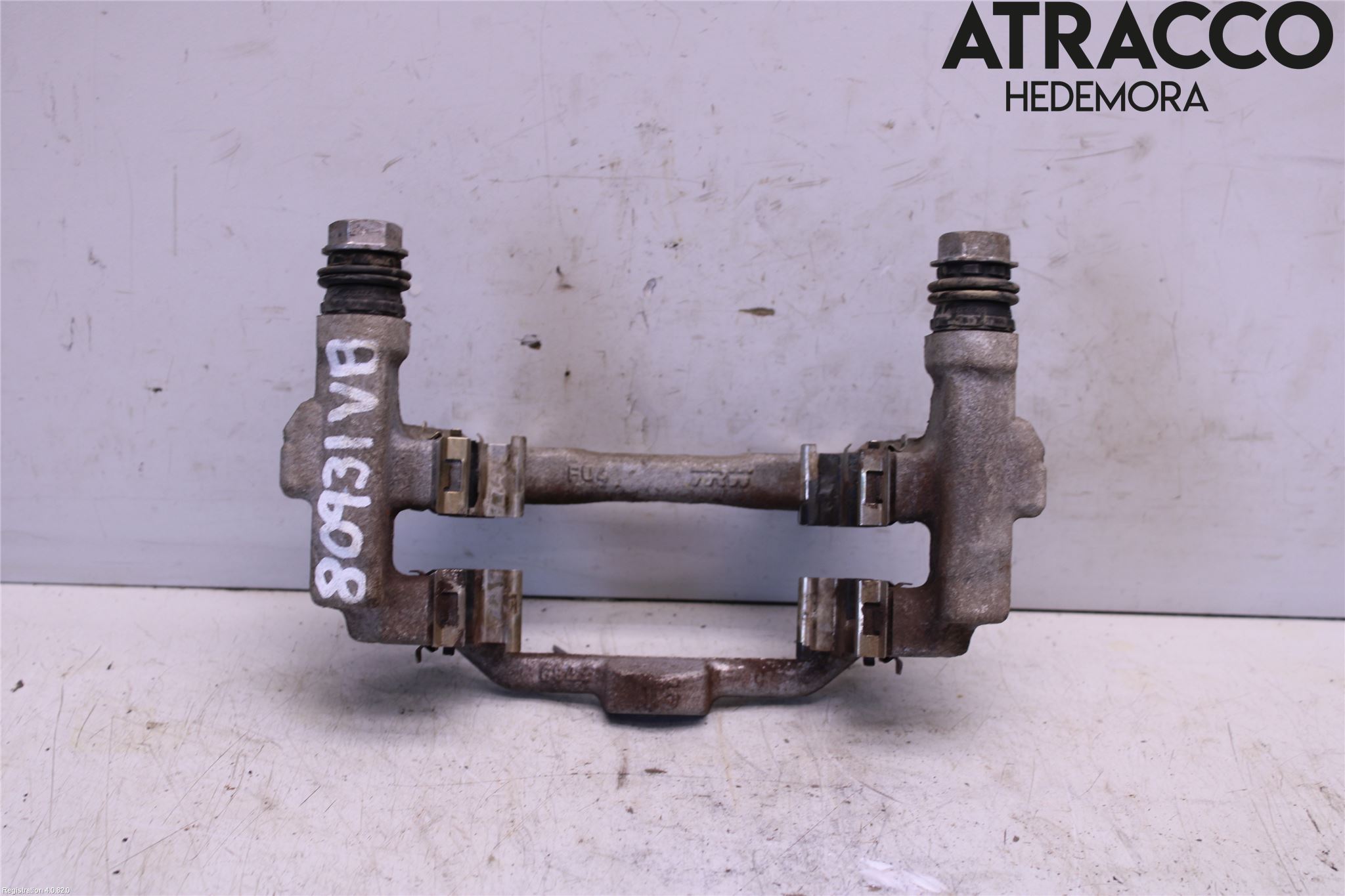 Toyota COROLLA 19- Bromsokshållare