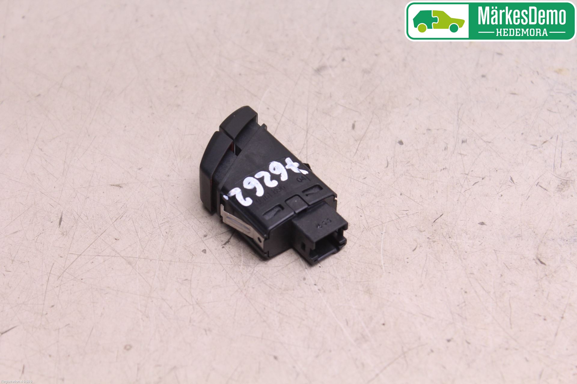 BMW 5 F10/F11/F18 09-17 Strömställare Varnings