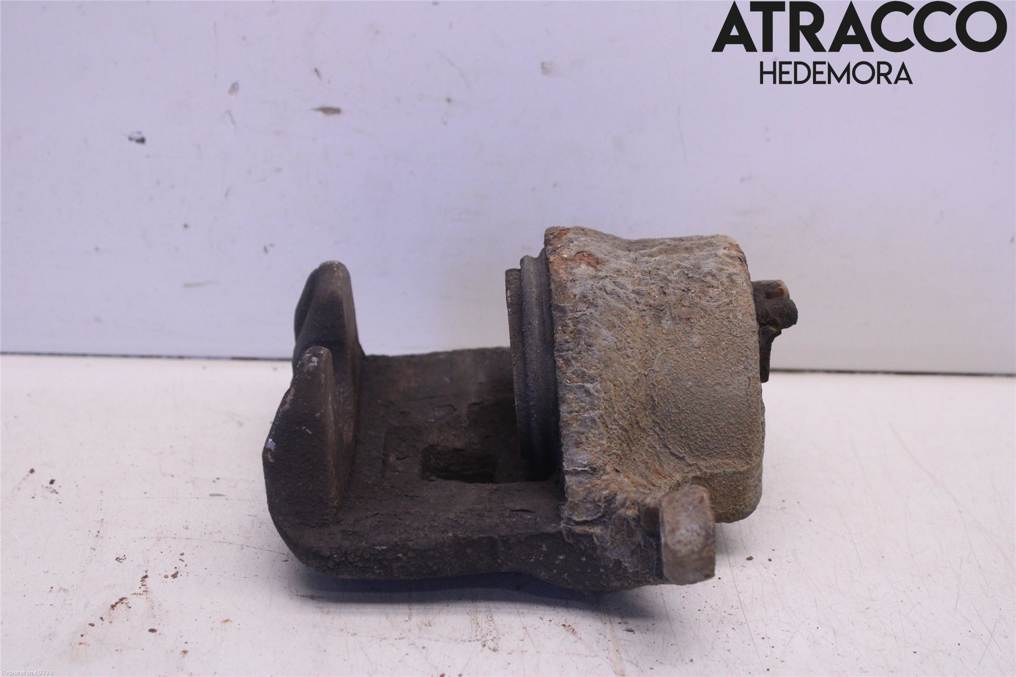 Nissan JUKE 10-14 Bromsok Fram Vänster