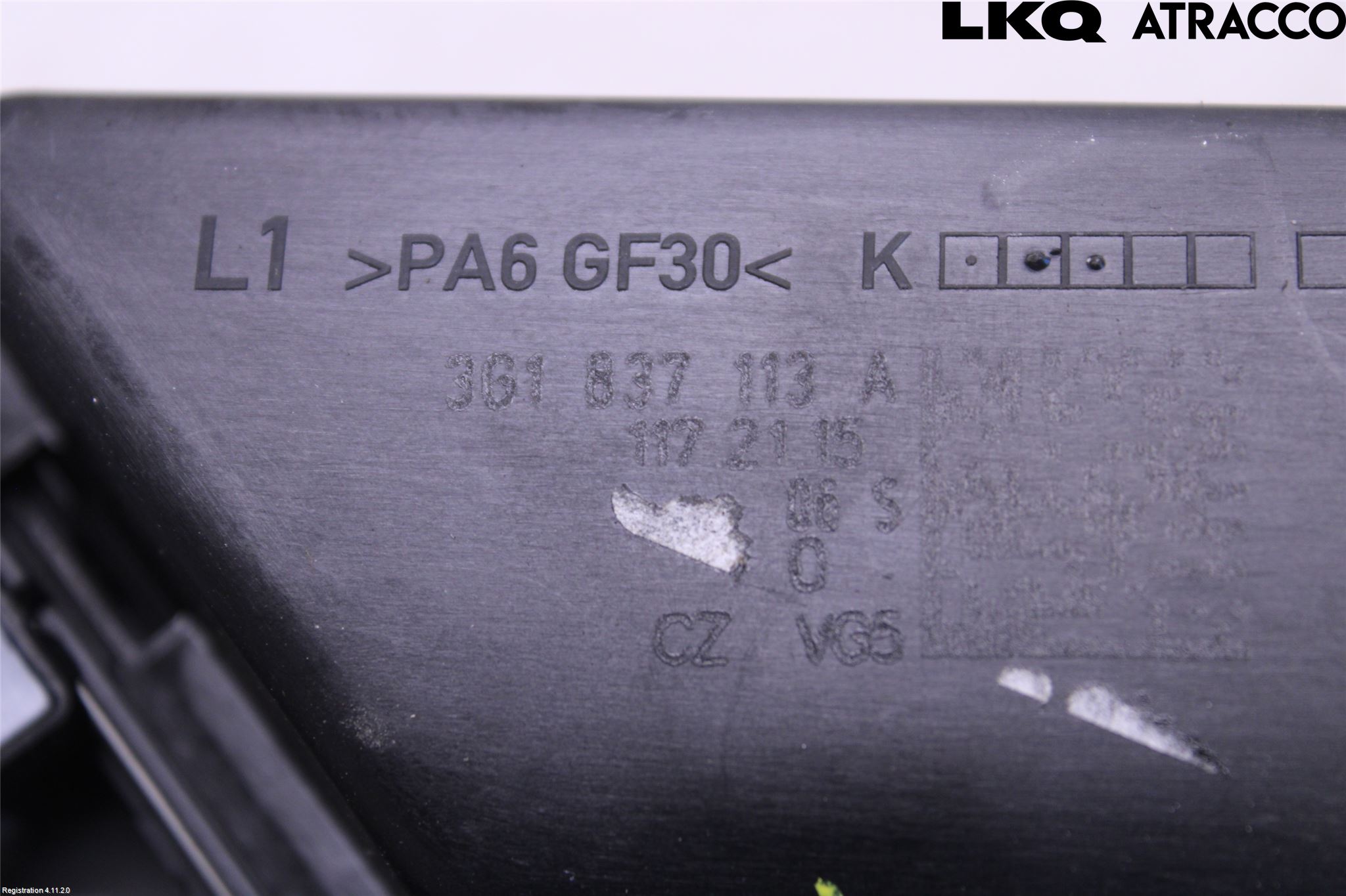 Volkswagen VW PASSAT 15-19 Dörrhandtag Inre Vä