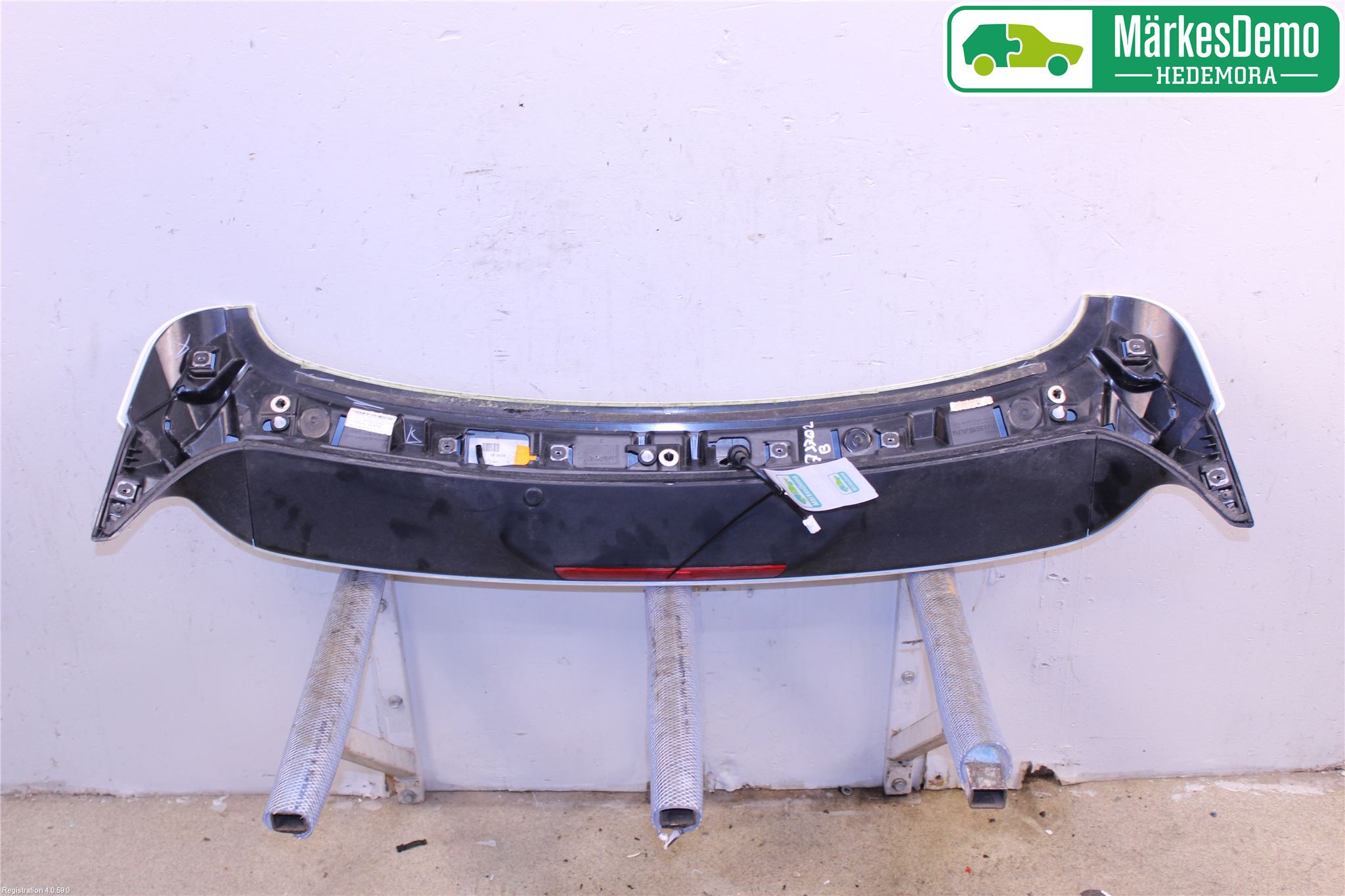 Nissan QASHQAI 14-17 Spoiler Baklucka