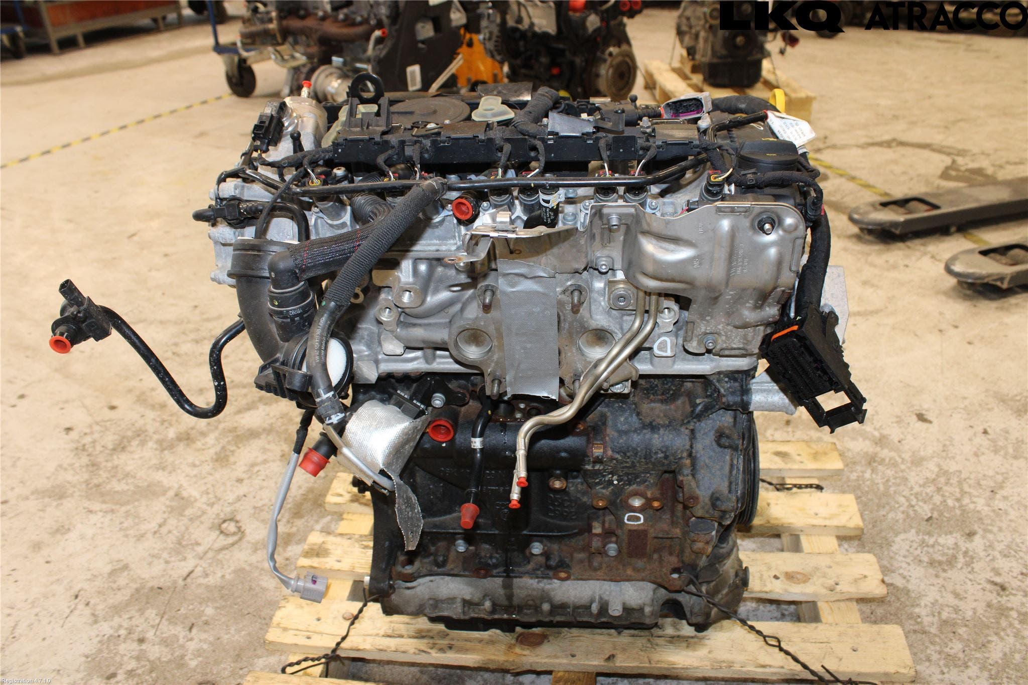 Audi Q3 F3 19- Motor Bensin
