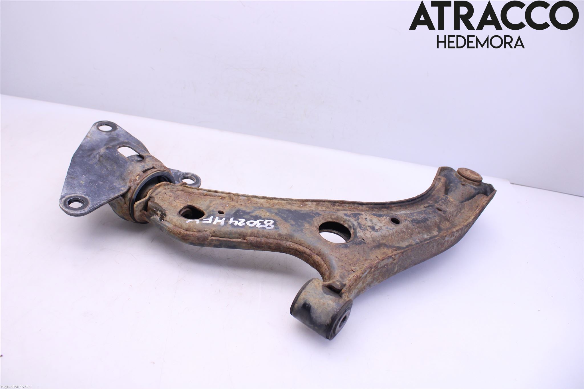 Honda INSIGHT Bärarm Fram Undre Hö