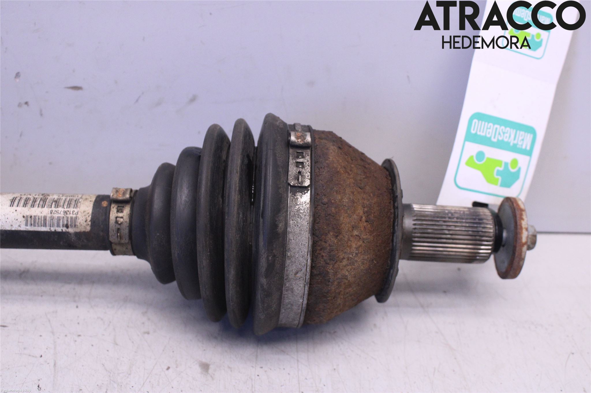Volvo V70 14-16 Drivaxel Fram Vänster