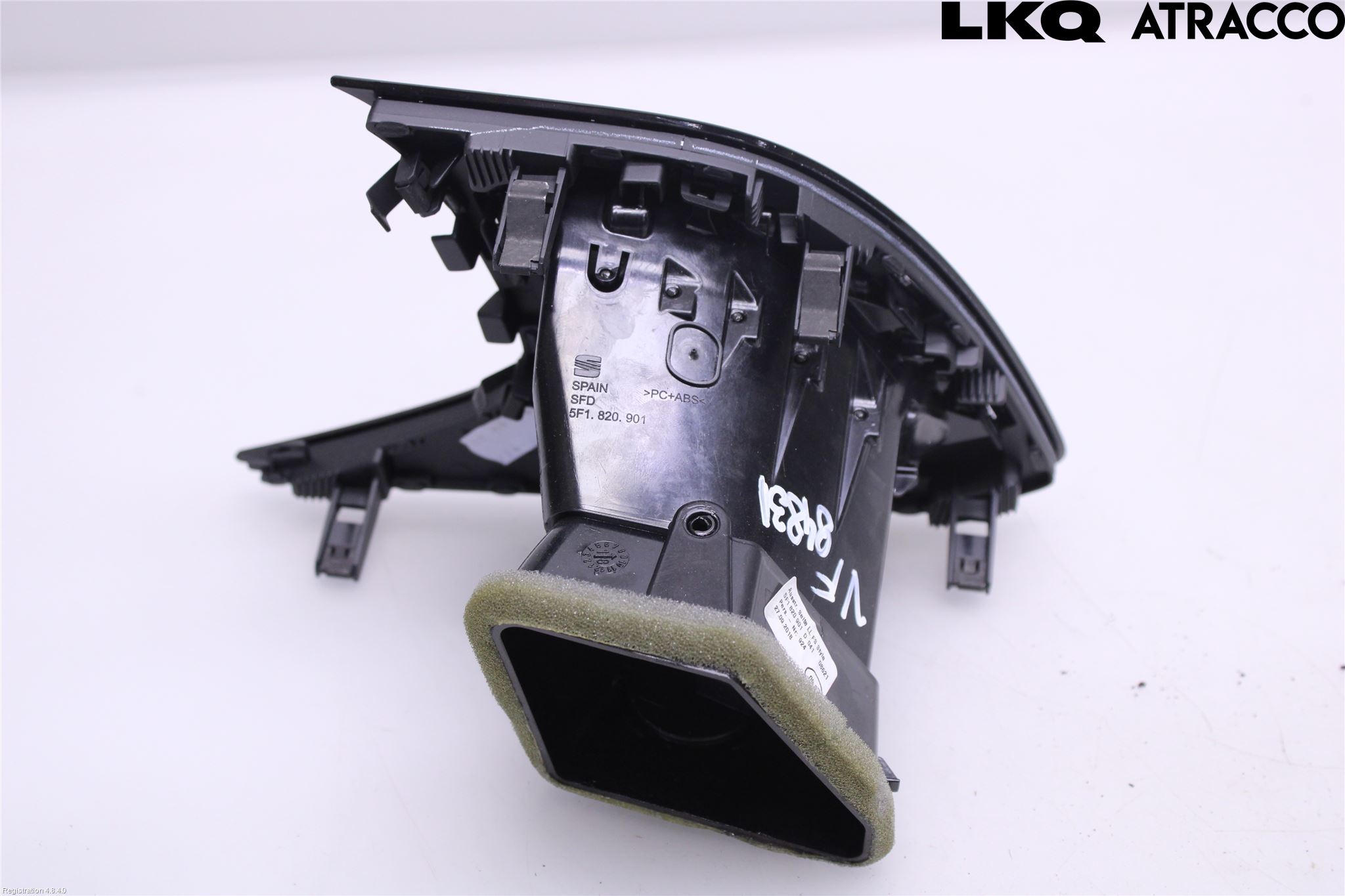 Seat LEON 13-20 Defrosterkanal-Munstycke