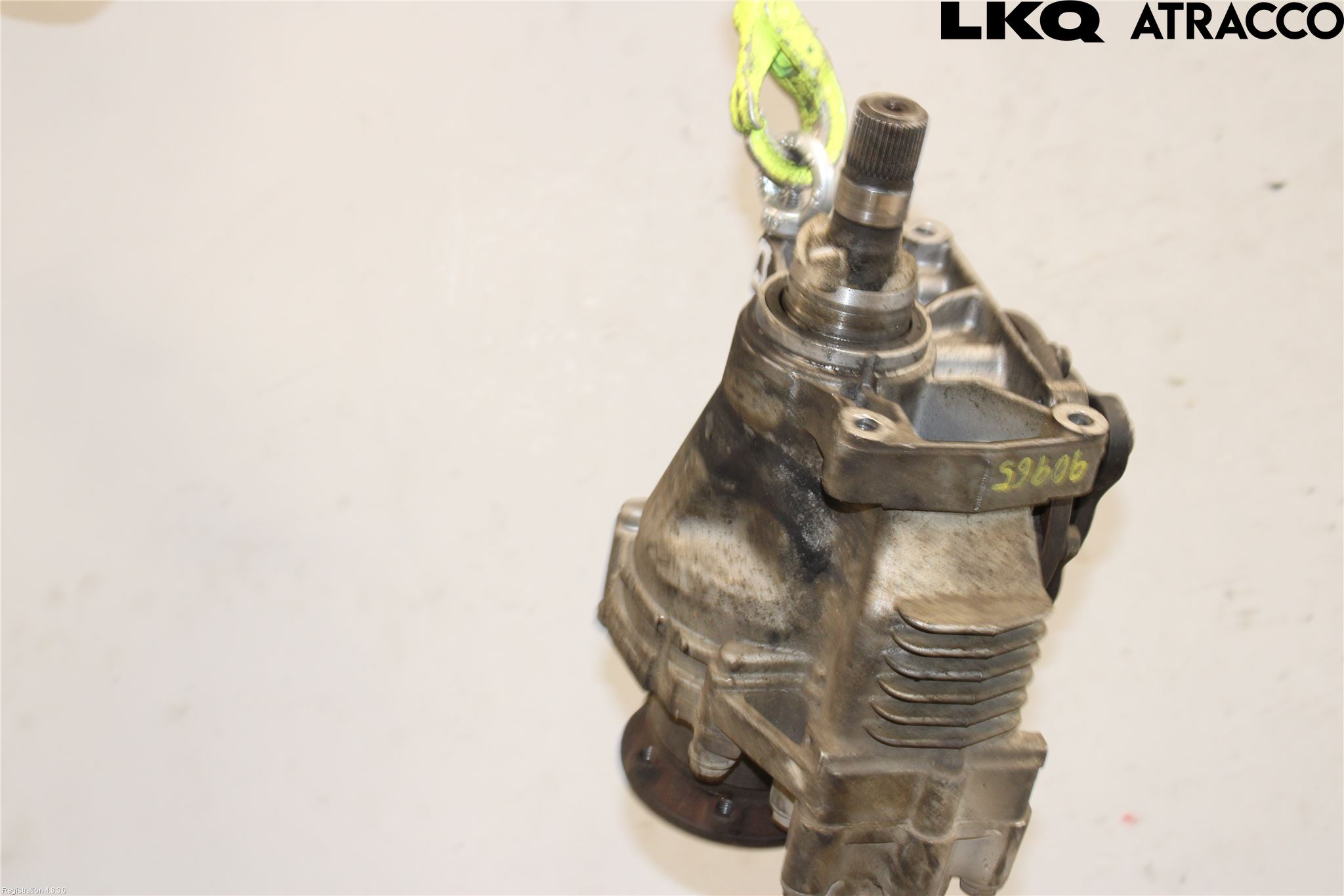 Volkswagen VW CADDY 11-15 Växel Fördelningslåda