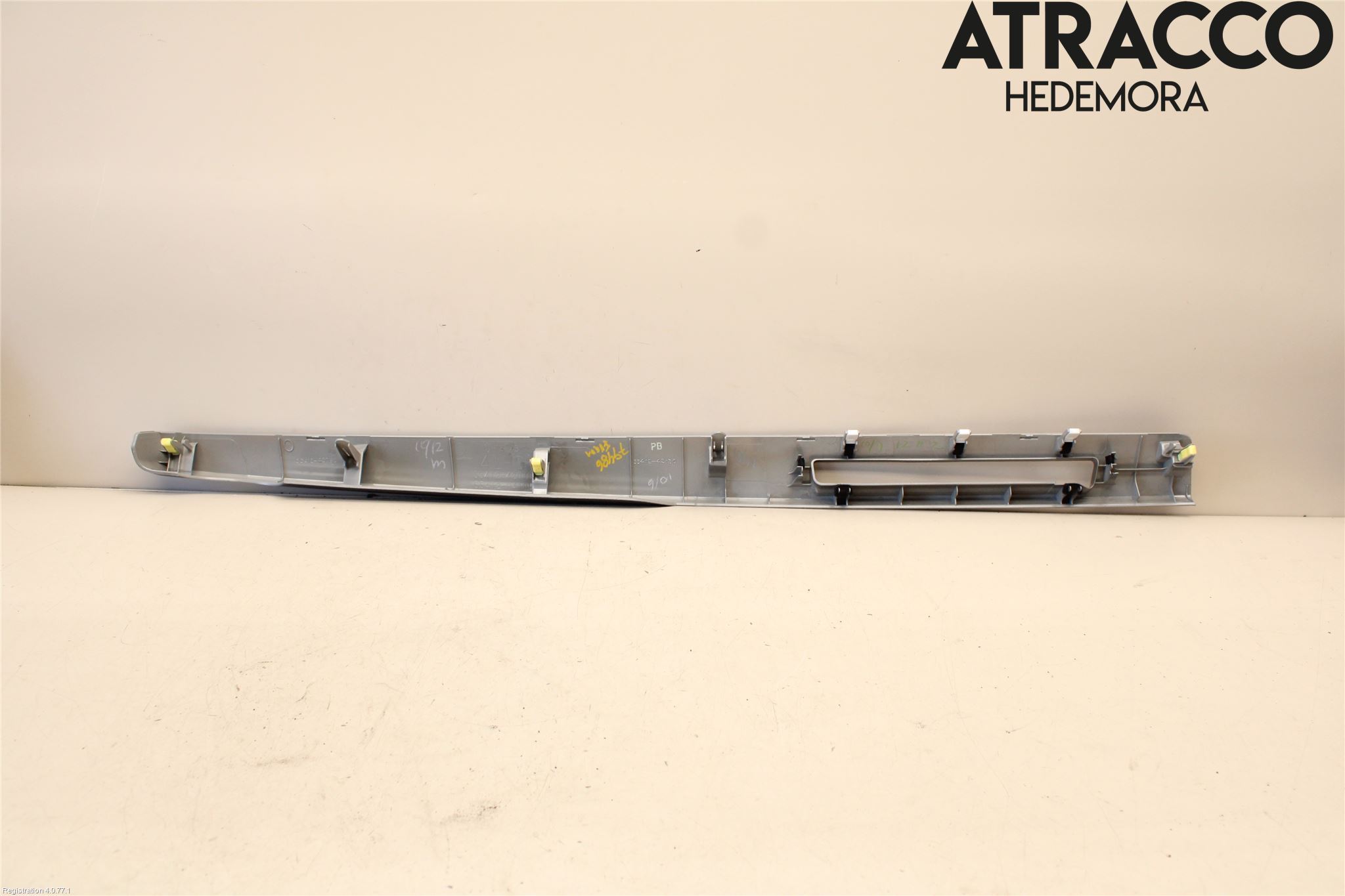 Toyota RAV4 13-18 Instrumentbräda Inlägg-Dekorlist