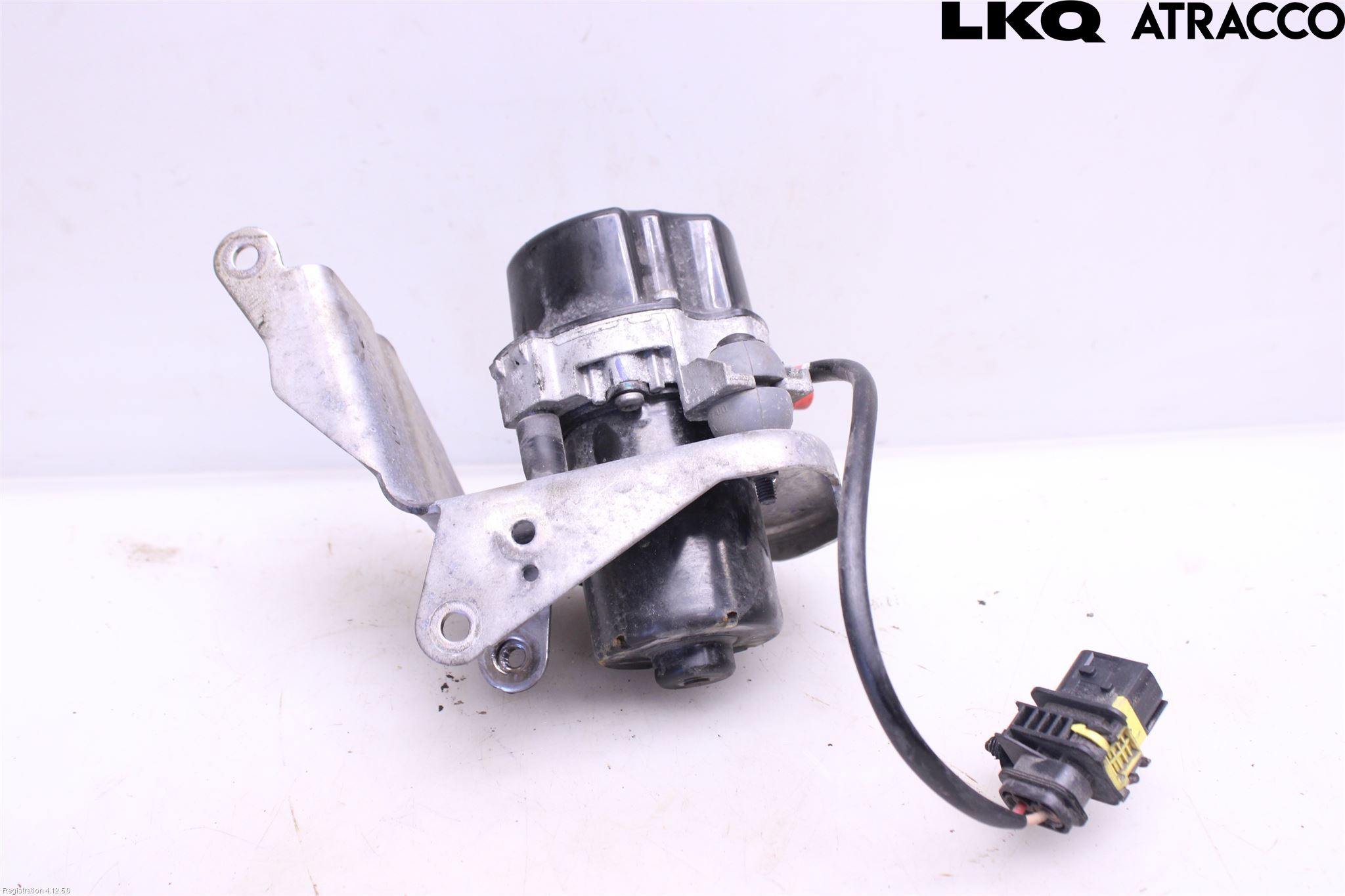 Mercedes-Benz MB C-KLASS (W205) 14-21 Vakuumpump