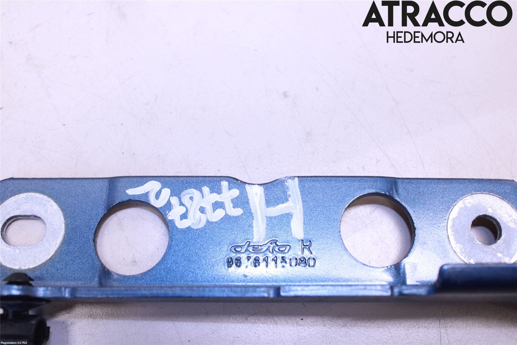 Citroen C4 GRAND PICASSO 14-18 Huvgångjärn