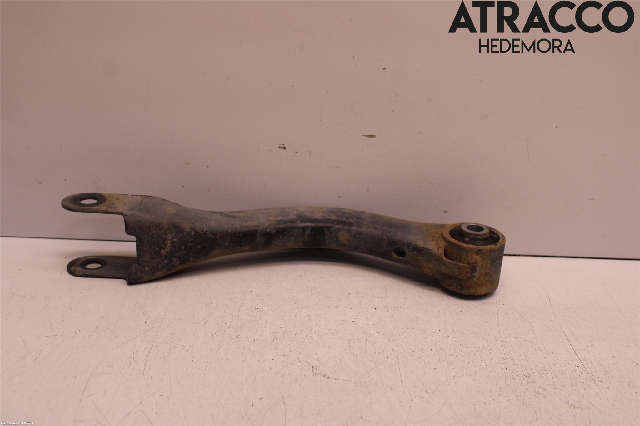 Subaru OUTBACK 15-20 Bärarm Bak Höger