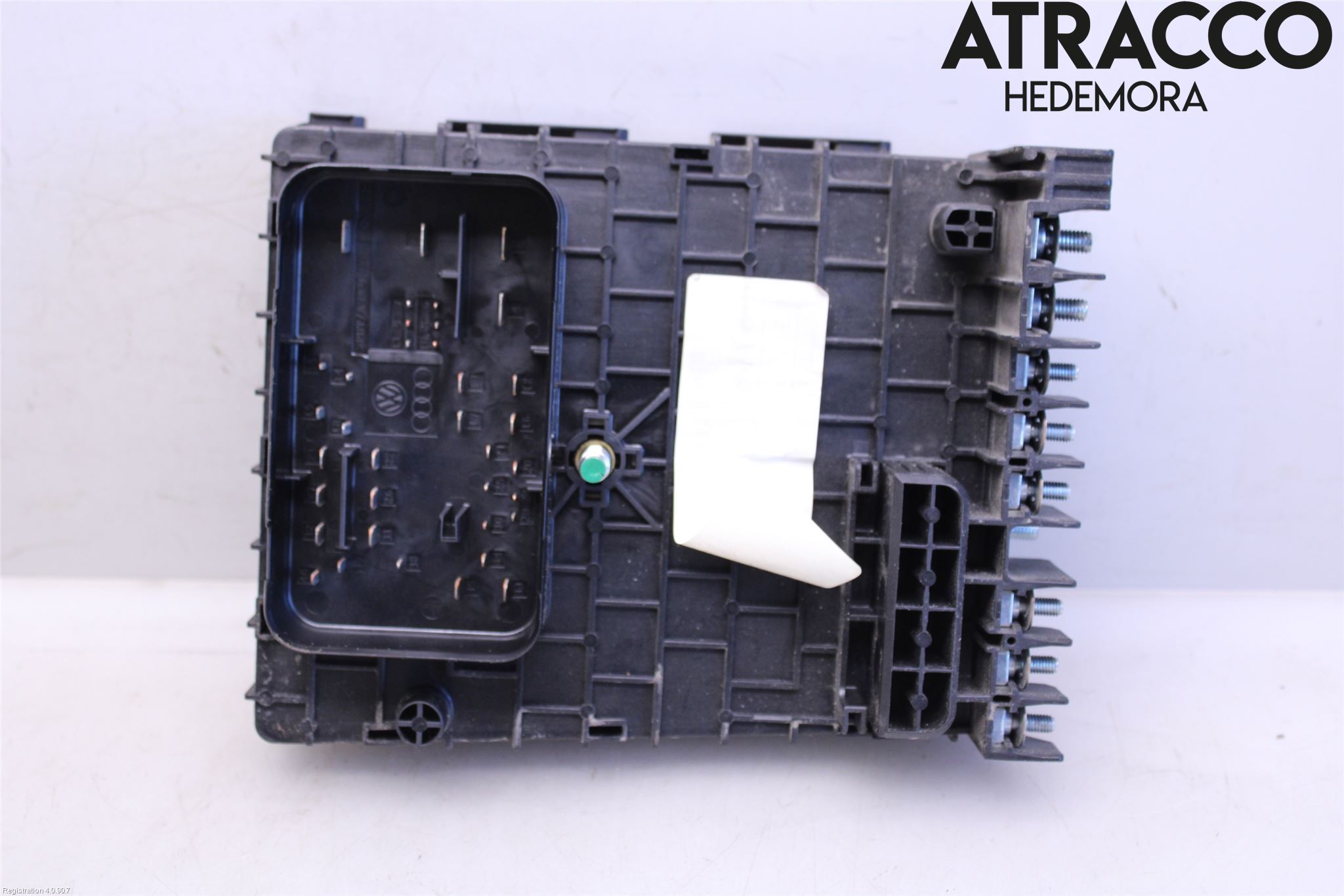 Audi Q3 8U 12-18 Säkringsdosa-Elcentral