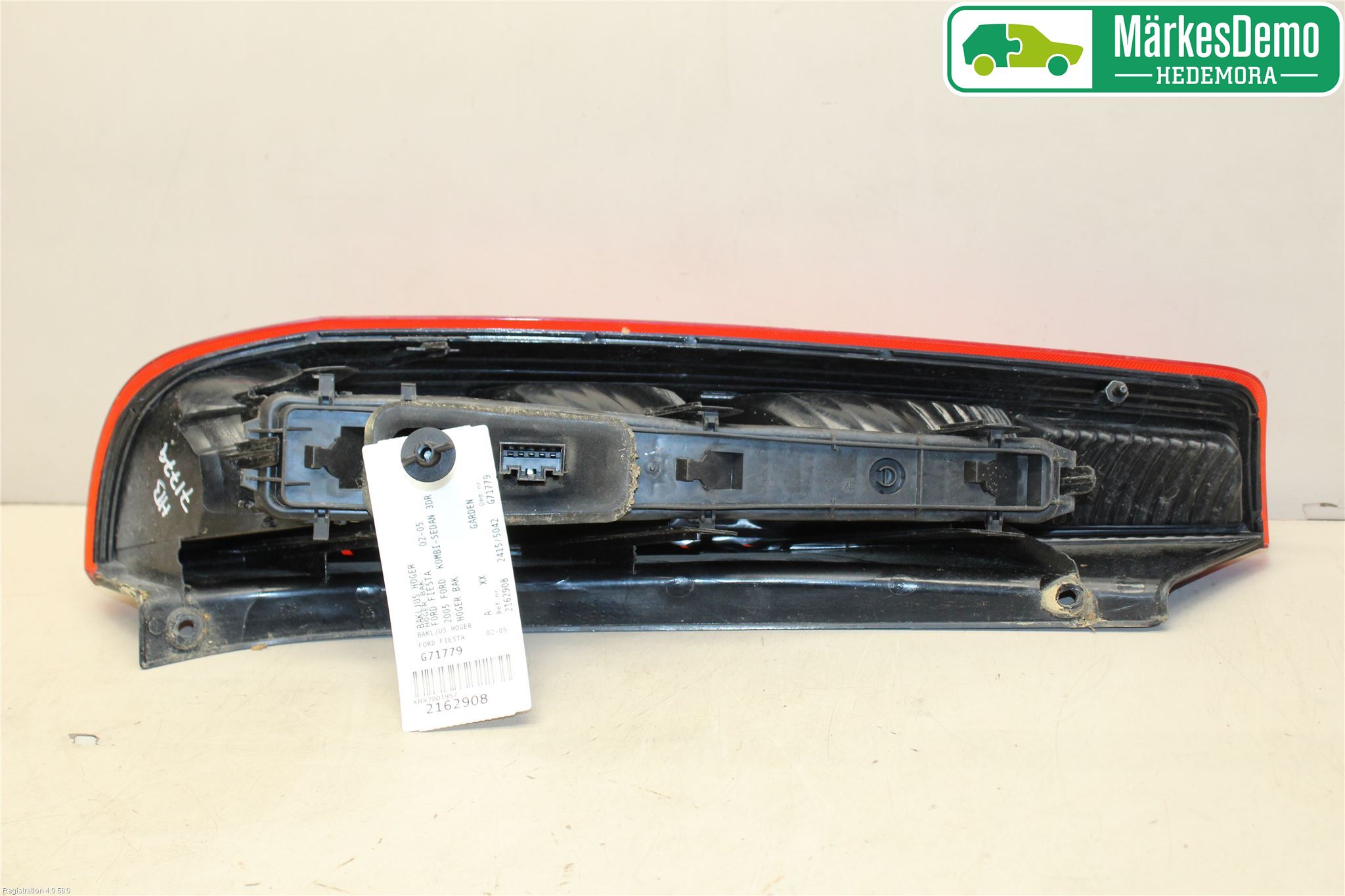 Ford FIESTA     02-05 Bakljus Höger