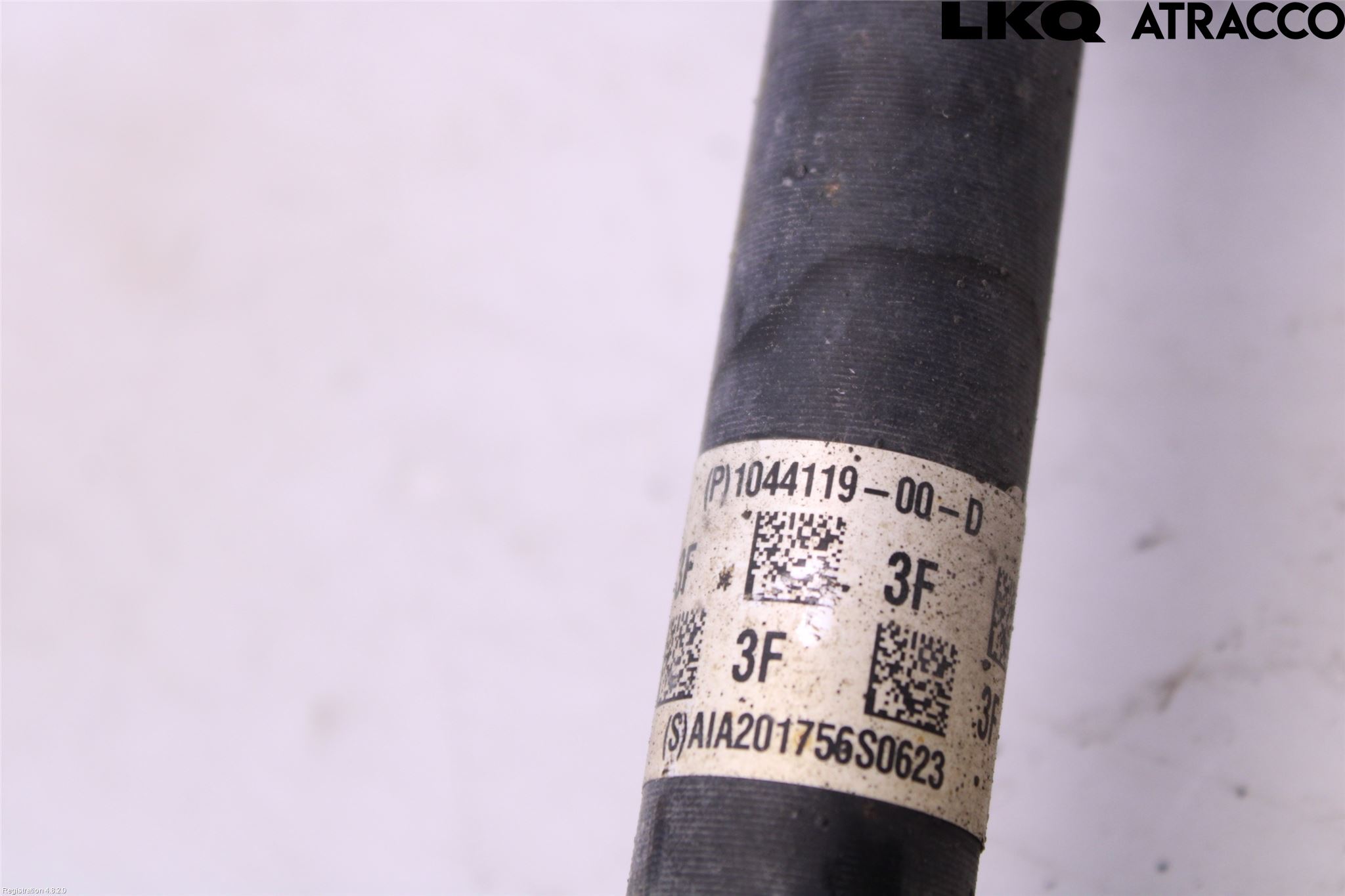 Tesla MODEL 3 17- Drivaxel Fram Höger