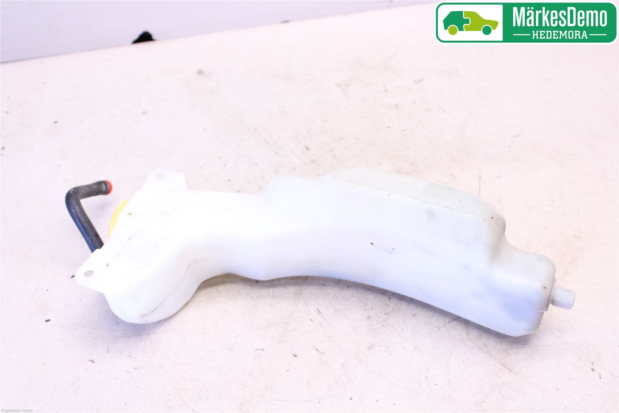 Subaru LEGACY 10-14 Expansionstank