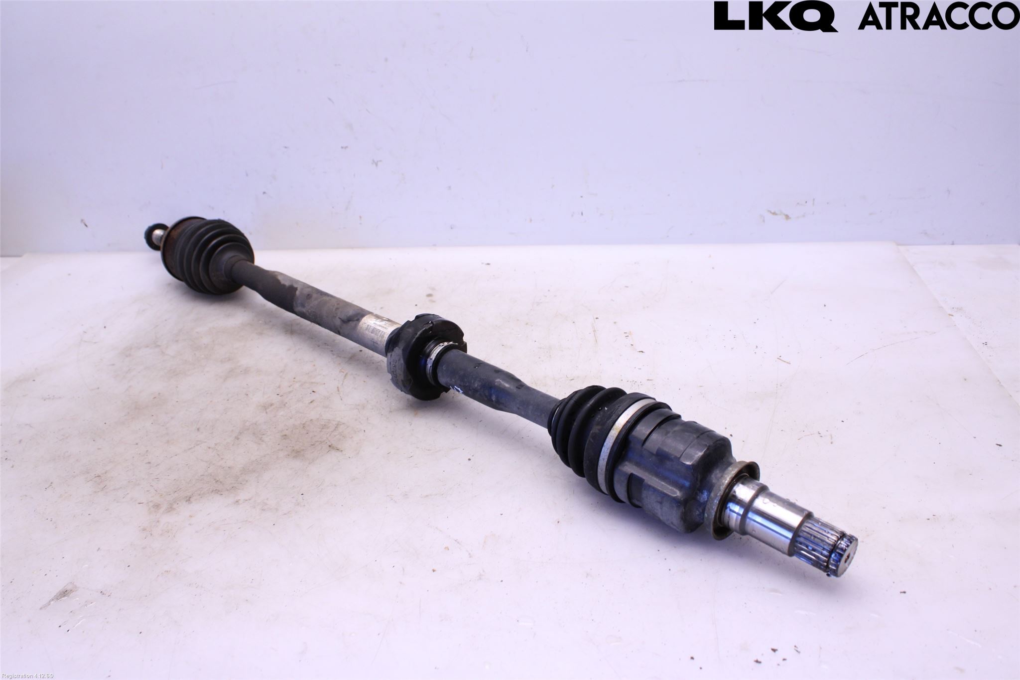 Toyota AURIS 13-19 Drivaxel Fram Höger