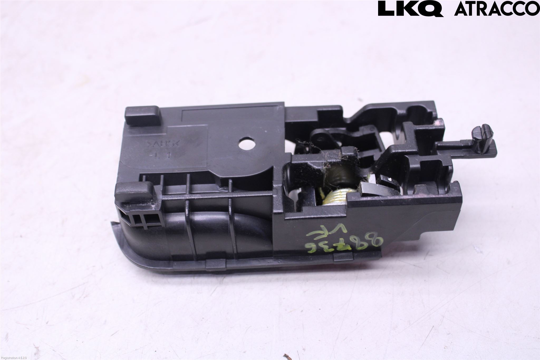 Suzuki SX4 10-13 Dörrhandtag Inre Vä