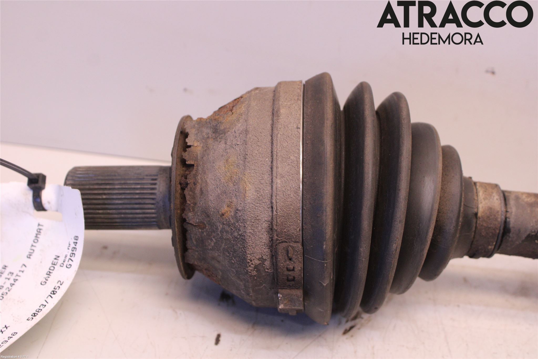 Volvo XC70 08-13 Drivaxel Fram Höger