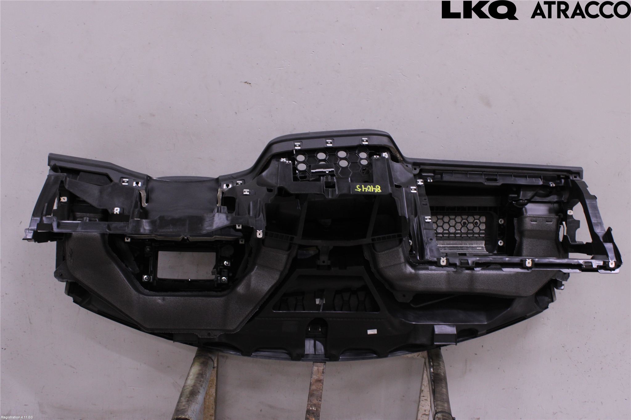 Volkswagen VW TIGUAN 16-24 Instrumentbräda