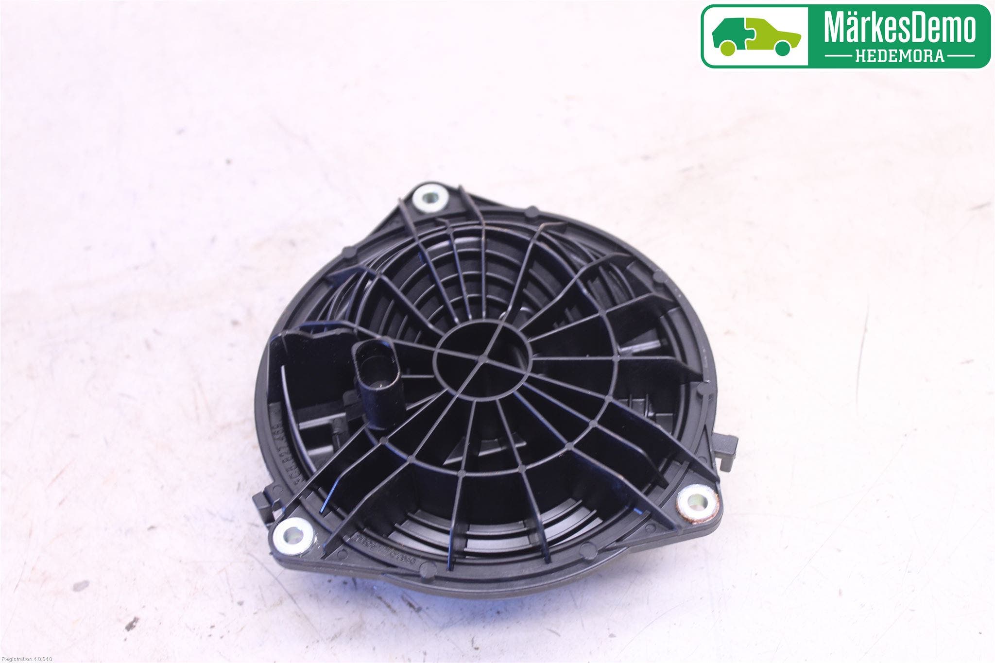 Volkswagen VW GOLF VI 09-13 Bakluckehandtag