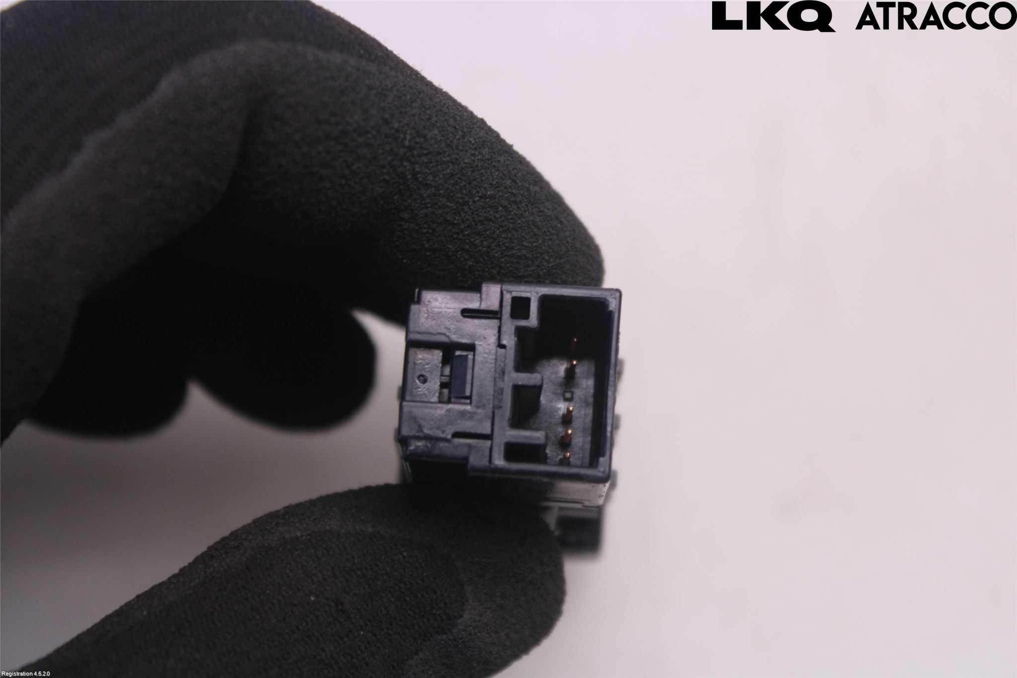 Toyota COROLLA 19- Strömställare Övrigt