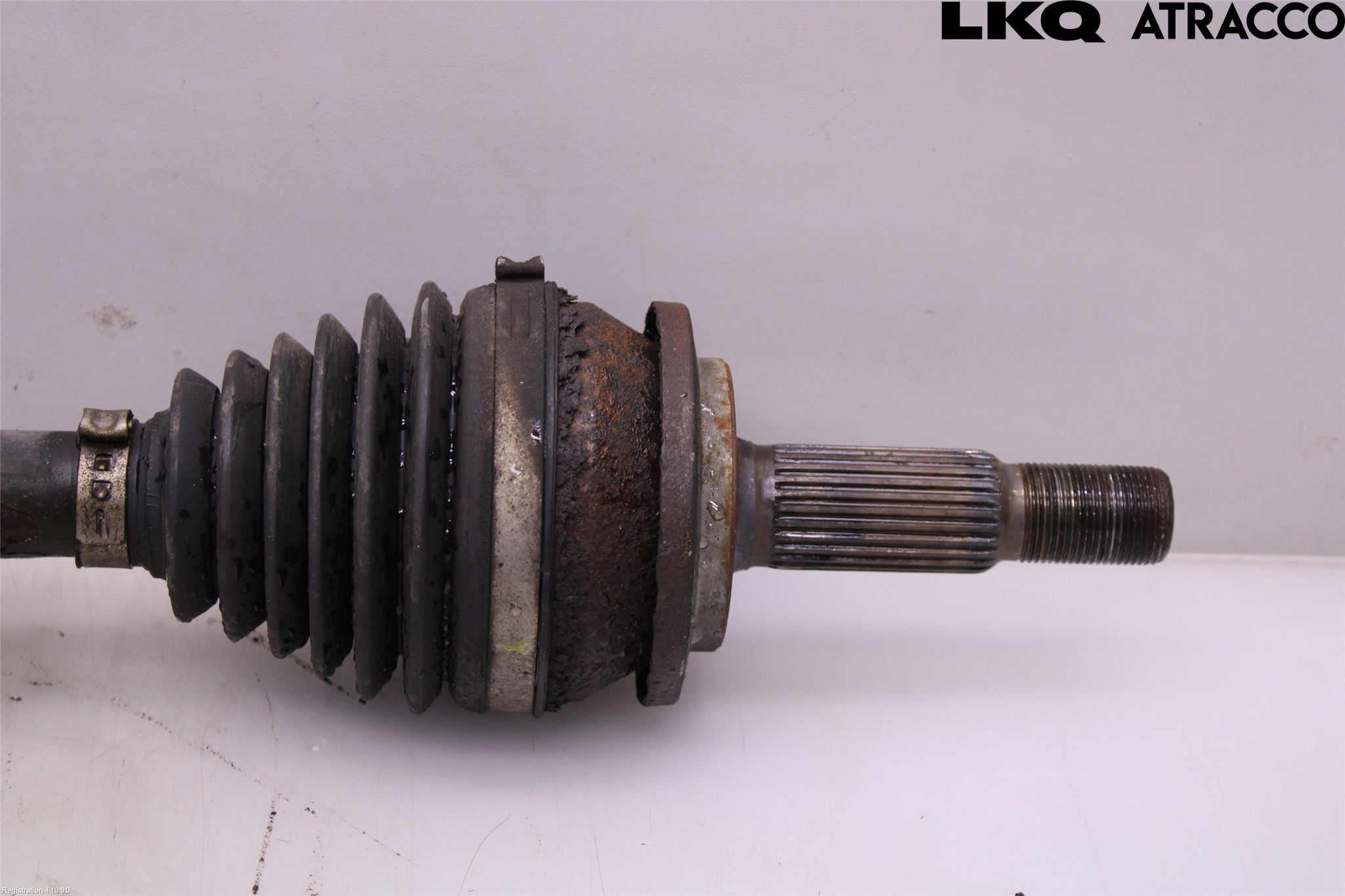 Toyota AVENSIS 09-15 Drivaxel Fram Höger