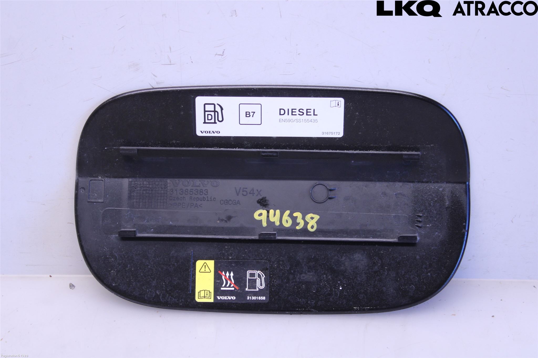 Volvo V90 17->> Tanklucka