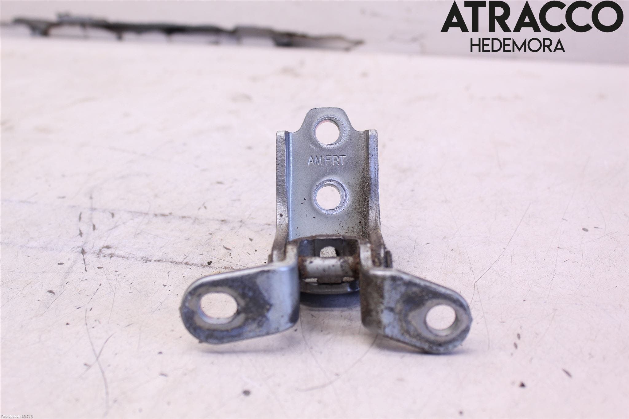 Kia CARENS III 13-19 Dörrgångjärn