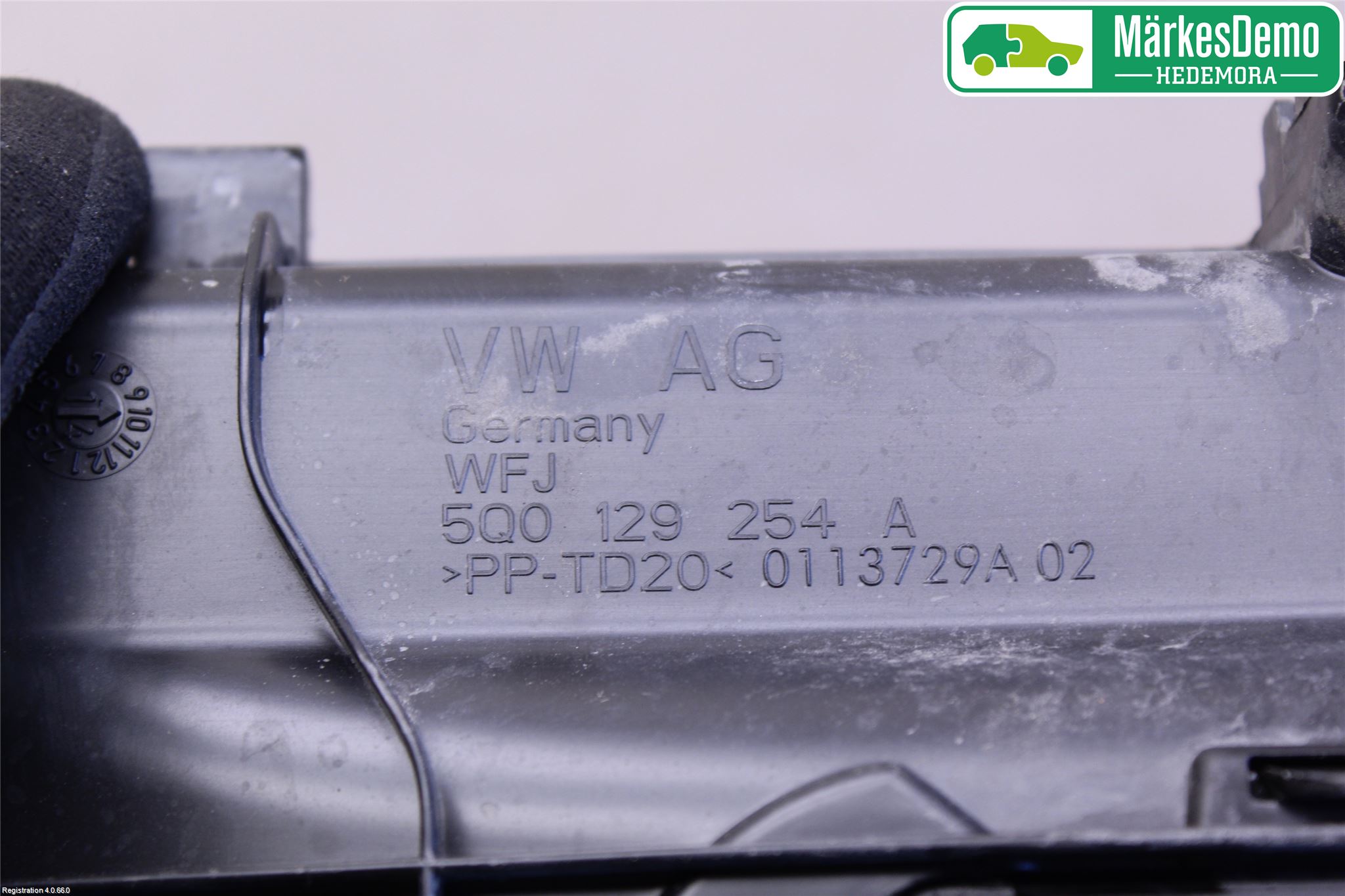 Volkswagen VW GOLF / E-GOLF VII 13-20 Deflektor Plåt-Plast Kylning