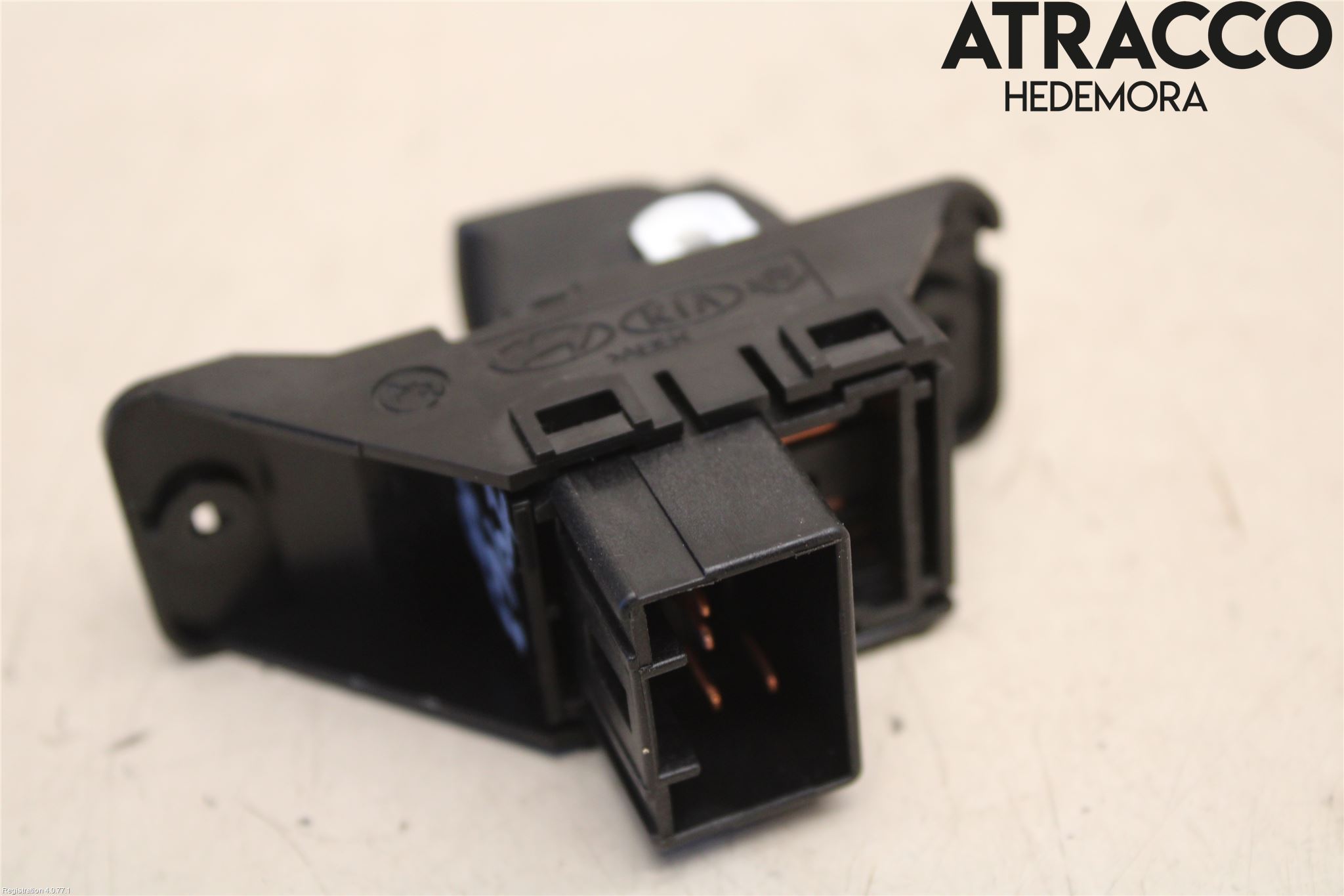 Kia RIO 17- Strömställare Elhiss