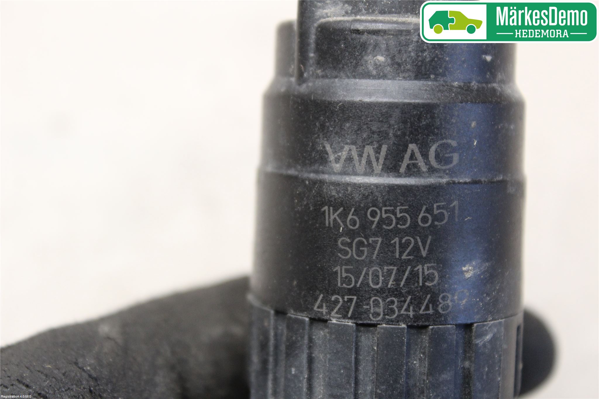 Volkswagen VW GOLF SPORTSVAN 15-20 Spolarpump Vindruta