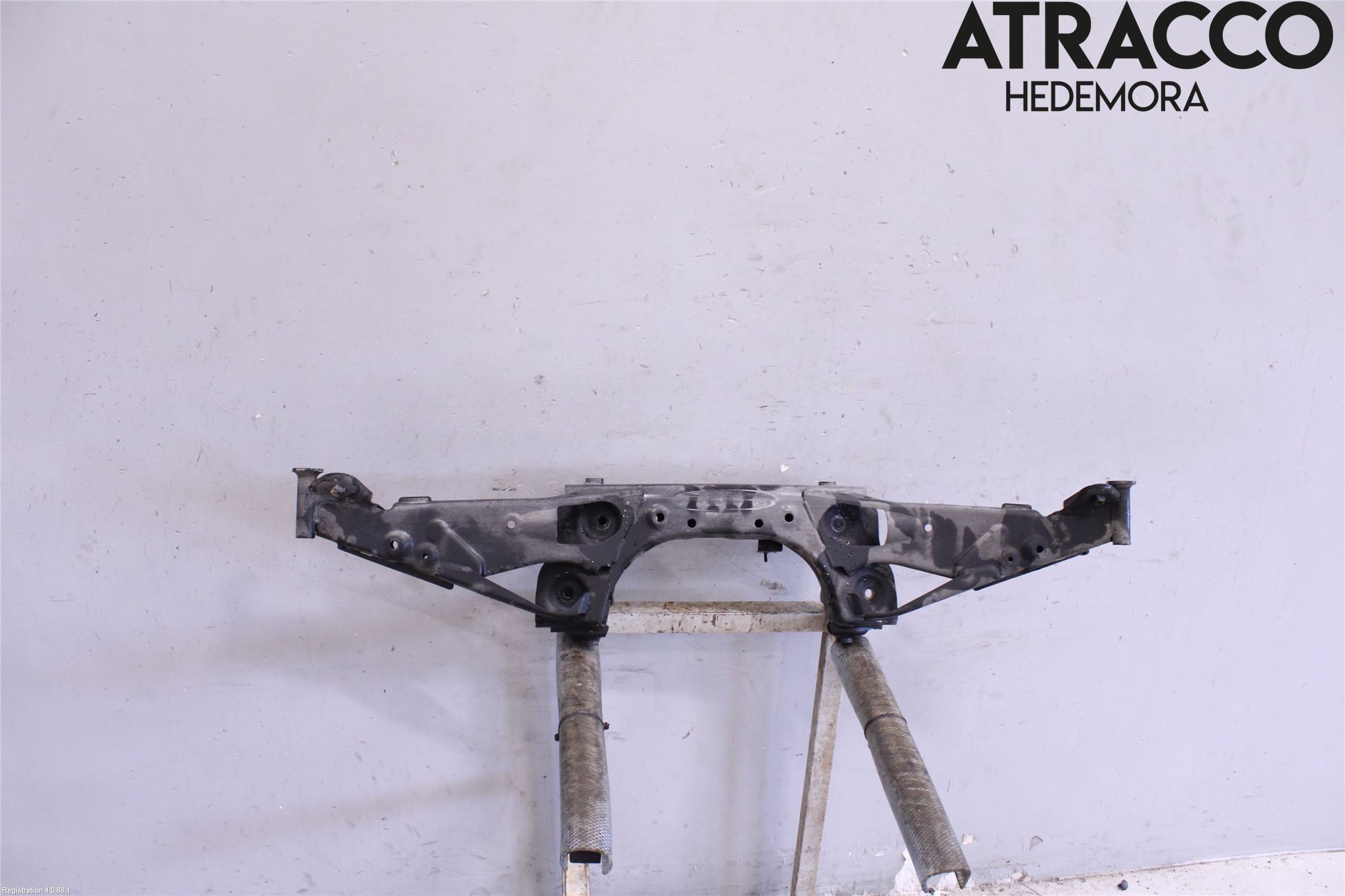 BMW X1 F48 15-22 Bakaxelbalk