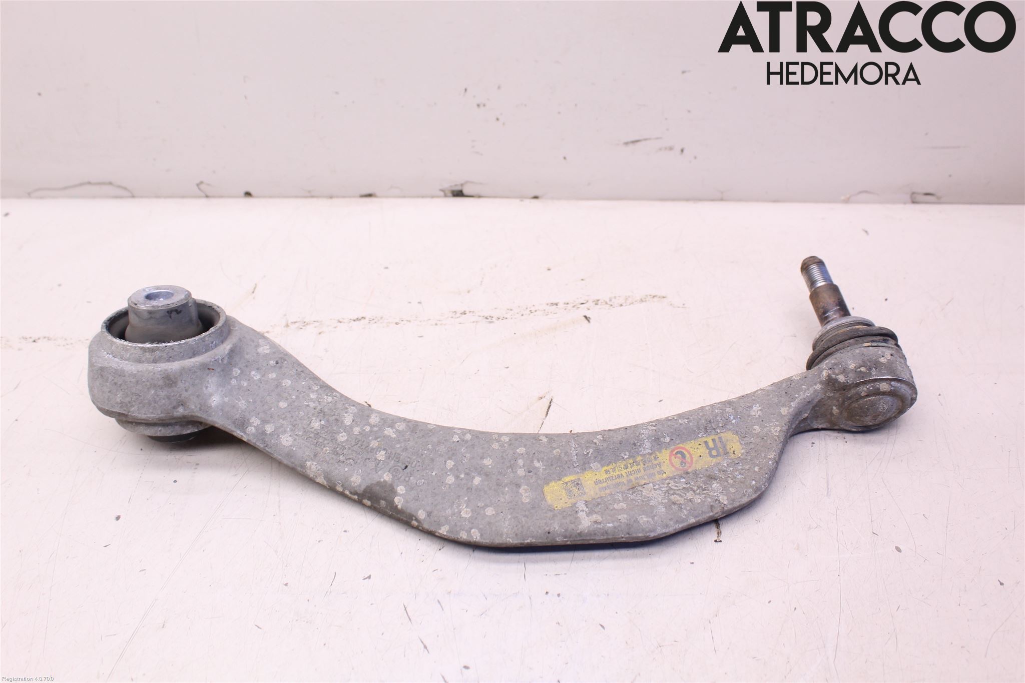 BMW 5 F10/F11/F18 09-17 Bärarm Fram Övre Hö