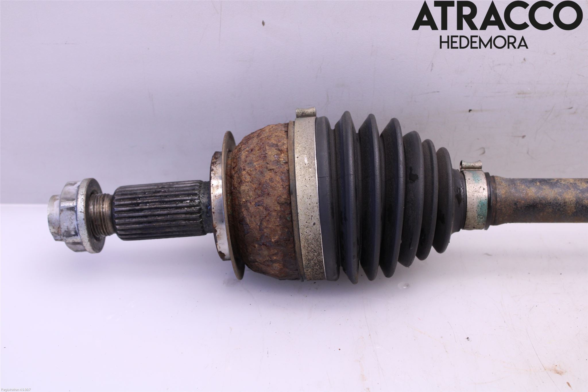 Subaru LEGACY 10-14 Drivaxel Fram Höger
