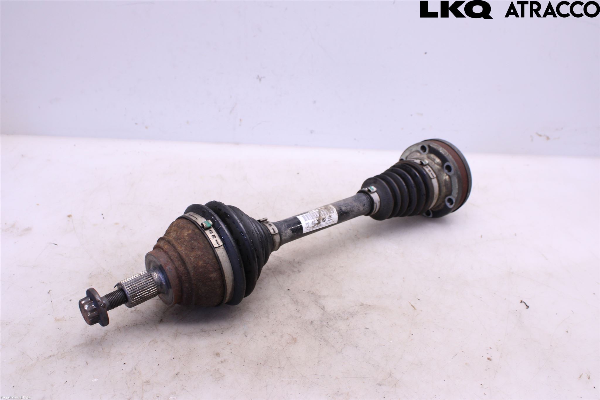 Skoda YETI Drivaxel Fram Vänster